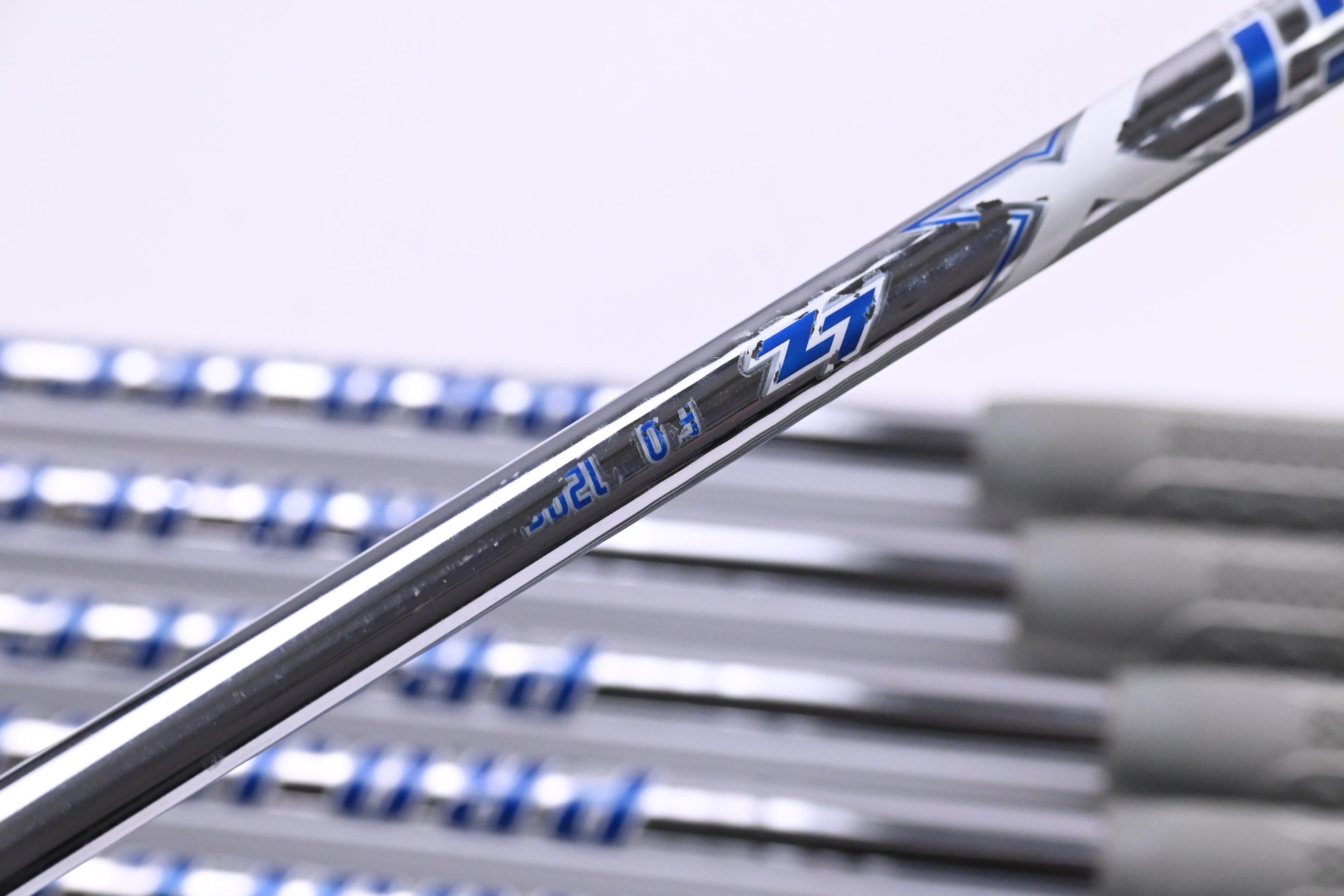 Taylormade P790 2021 Irons / 4-PW+GW / Stiff Flex Project X LZ Shafts