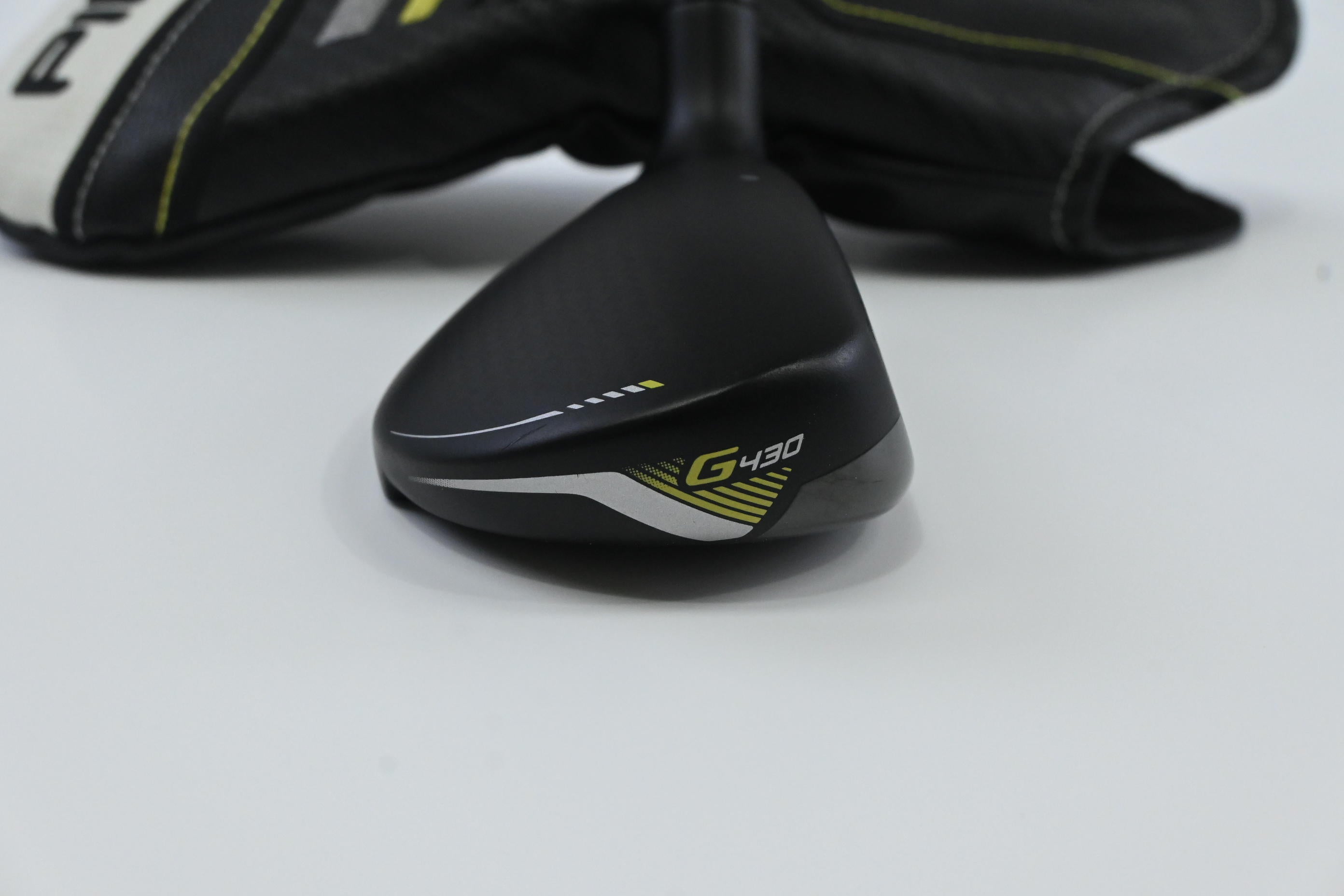 Ping G430 #4  Hybrid / 22 Degree / Regular Flex Fujikura Vista Pro 60 Shaft