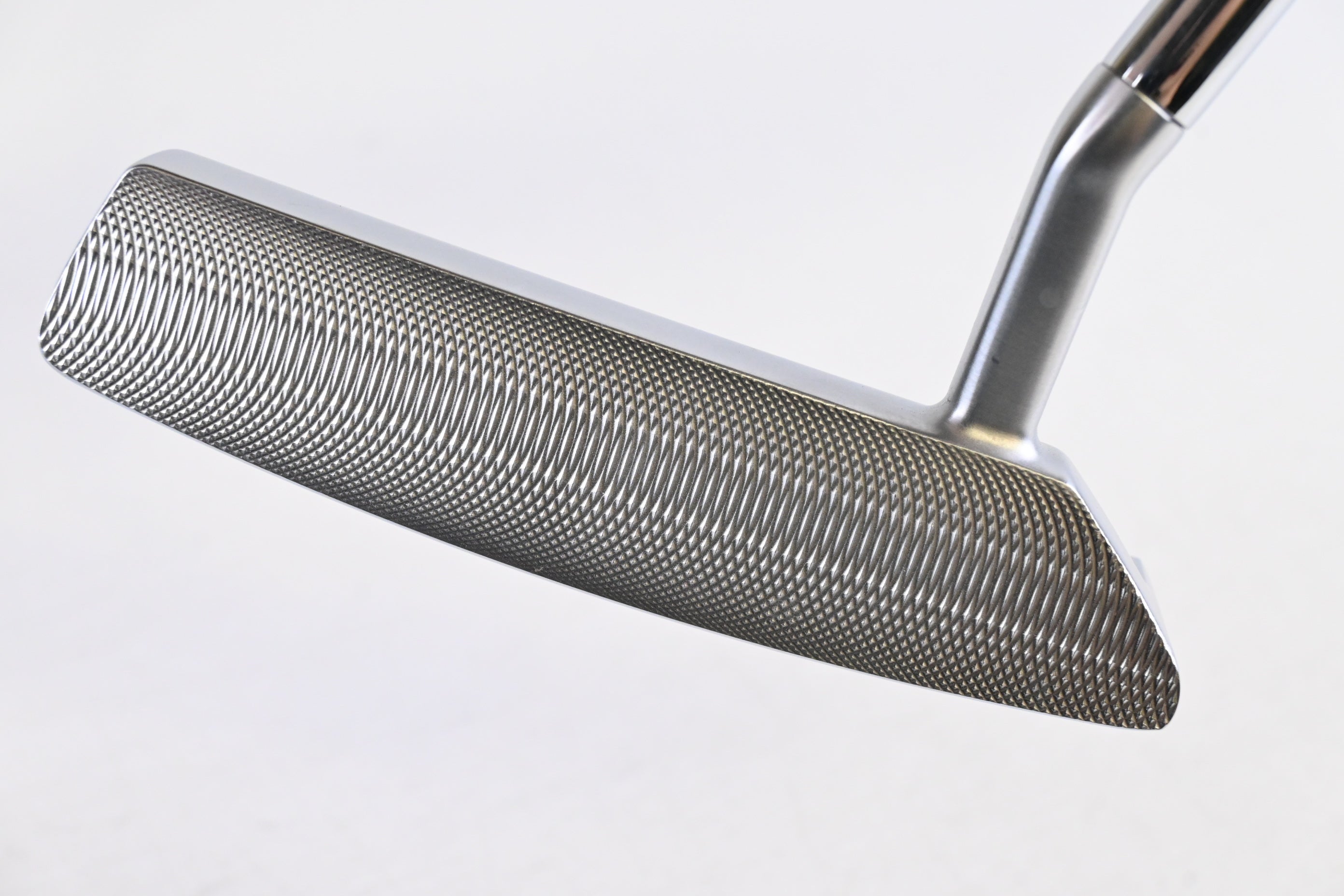 Mizuno M-Craft White Satin IV Putter / 34 Inch