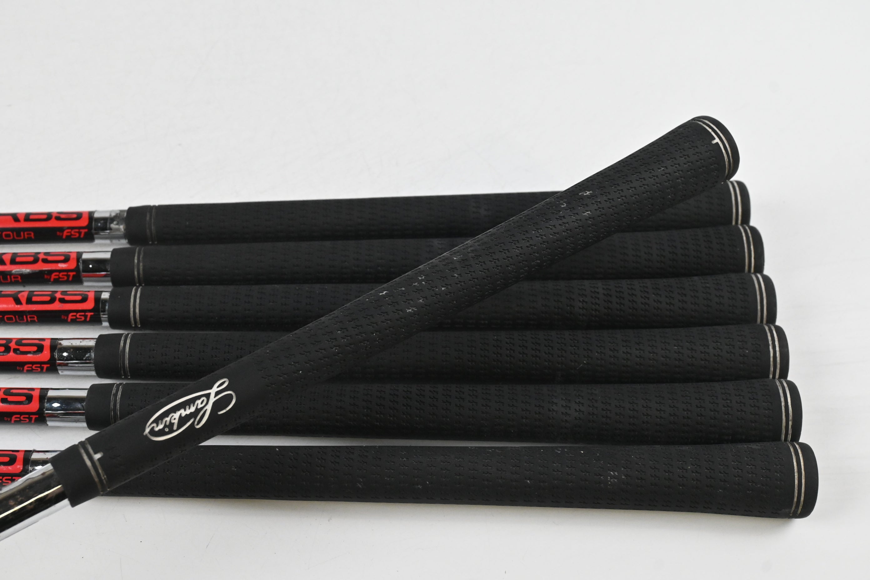 Wilson FG Tour V2 Irons / 4-PW / Stiff Flex KBS Tour Shafts