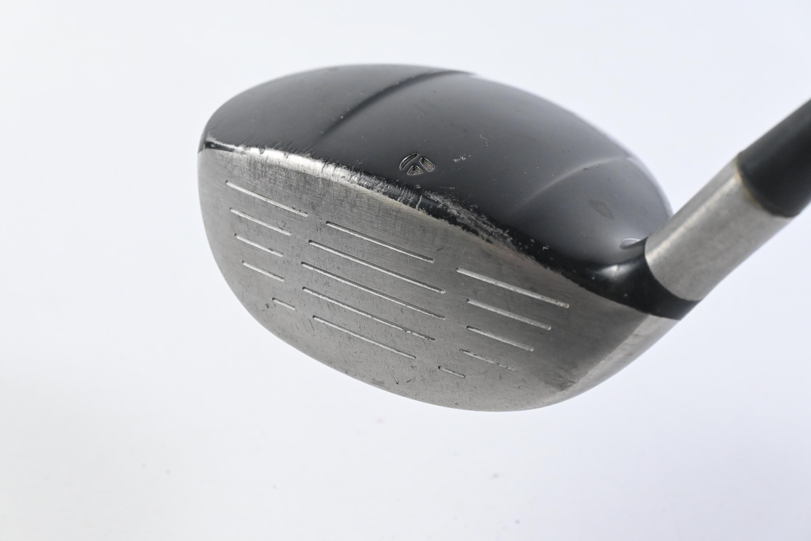 Taylormade R580 #3 Wood / 15 Degree / Regular Flex Grafalloy ProCustom Shaft