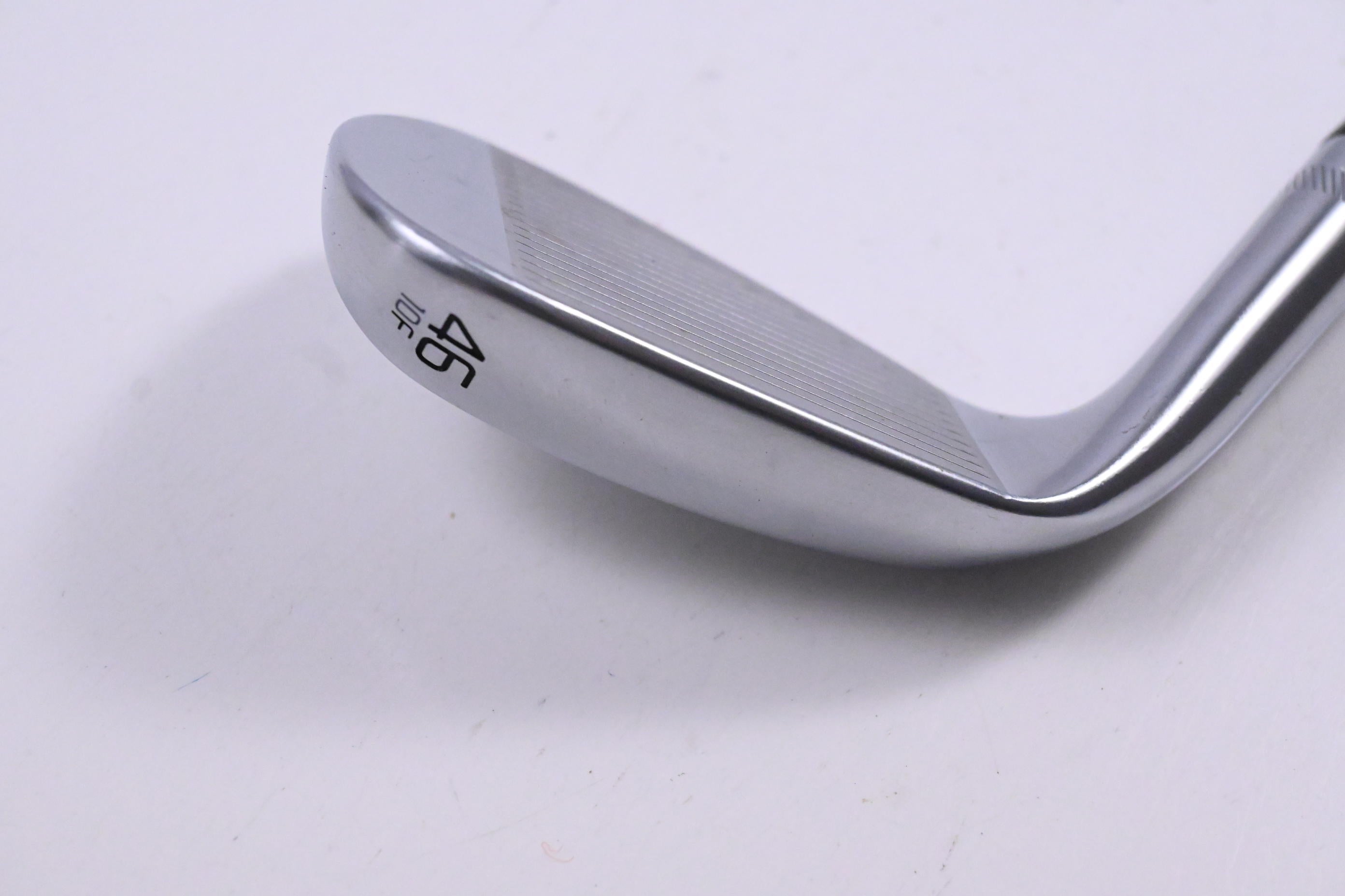 Titleist Vokey SM10 Pitching Wedge / 46 Degree / Wedge Flex Titleist Vokey SM10