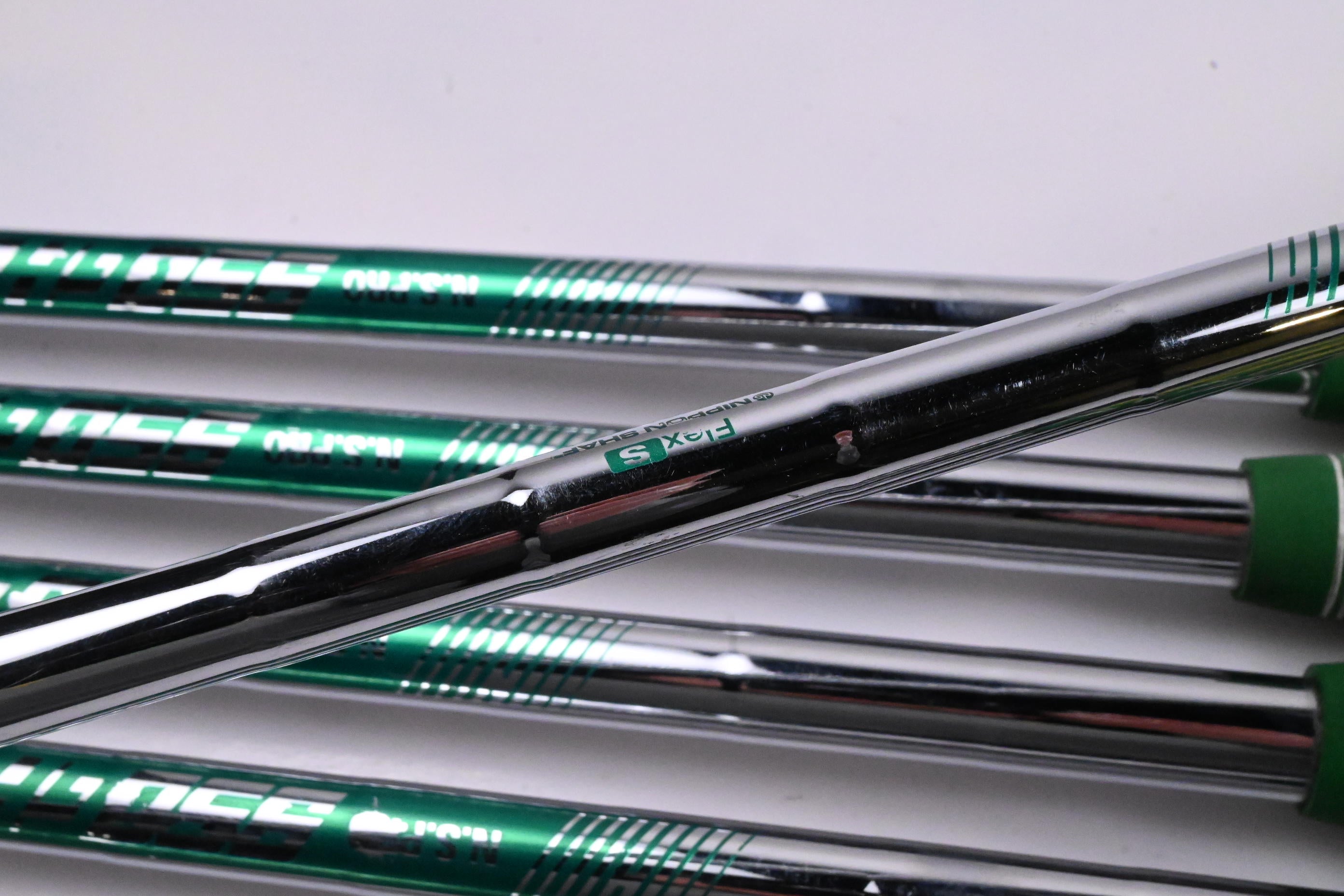 Srixon ZXi5/ZXi7 Irons / 5-PW+GW / Stiff Flex N.S.Pro 950GH Neo Shafts