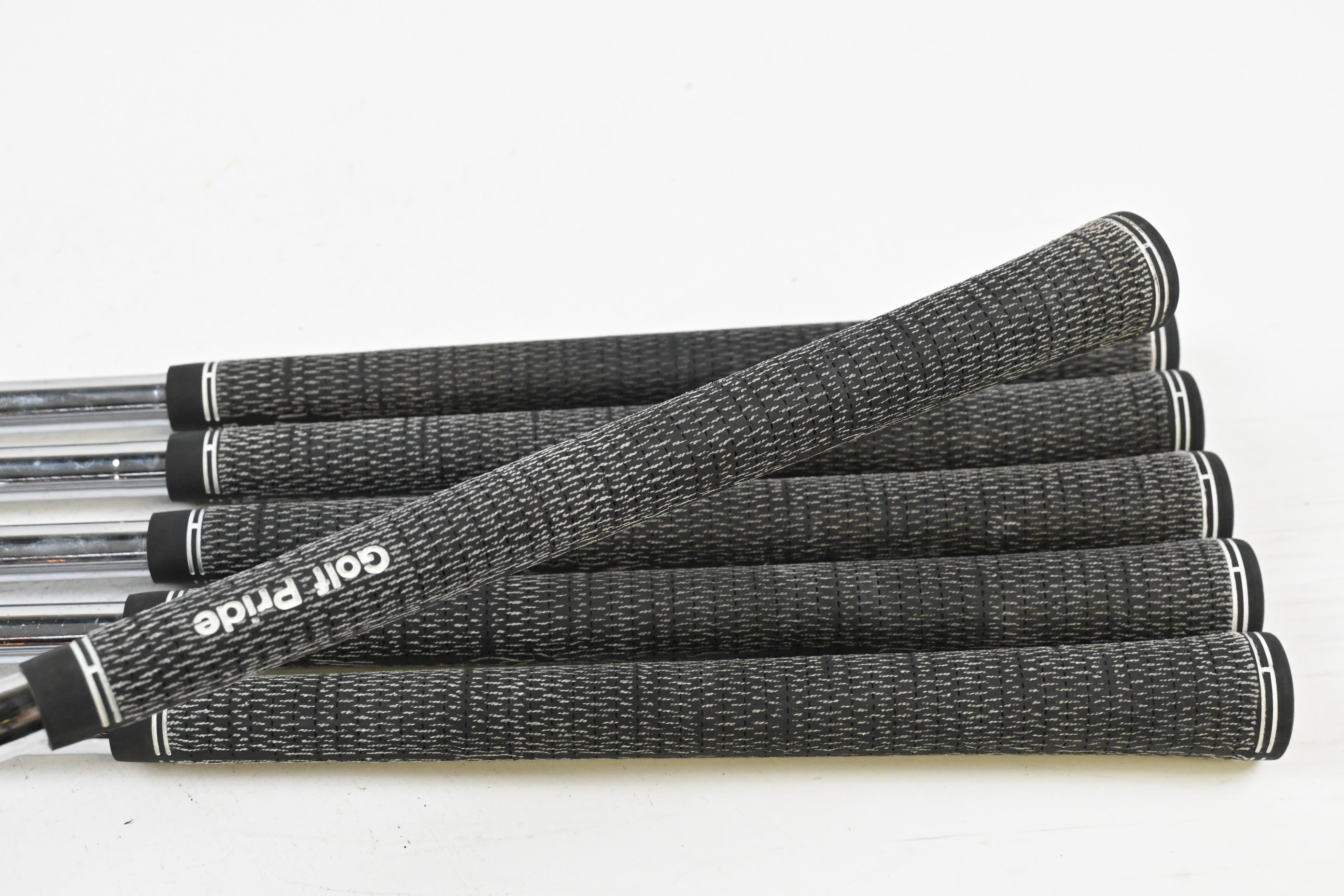 Ping i525 Irons / 5-PW / Green Dot / X-Flex KBS Tour 130 Shafts