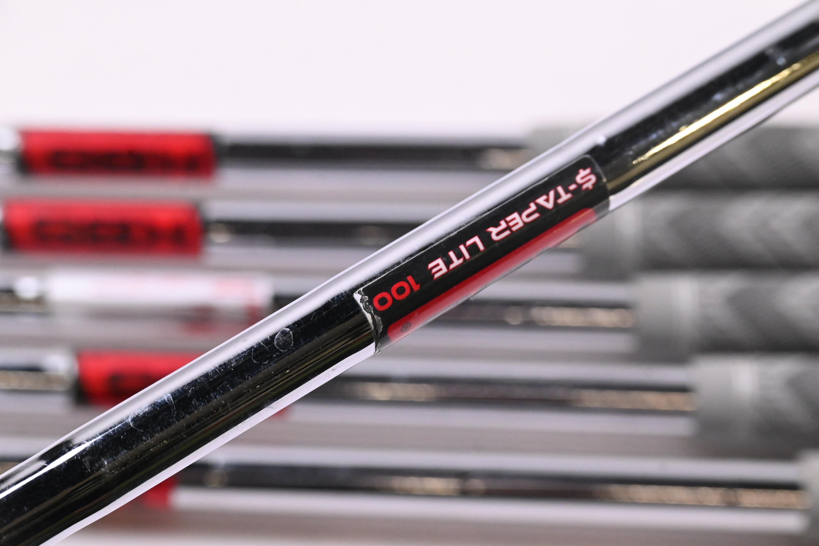 Mizuno JPX 923 Forged Irons / 5-PW / Stiff Flex KBS $-Taper Lite 100 Shafts