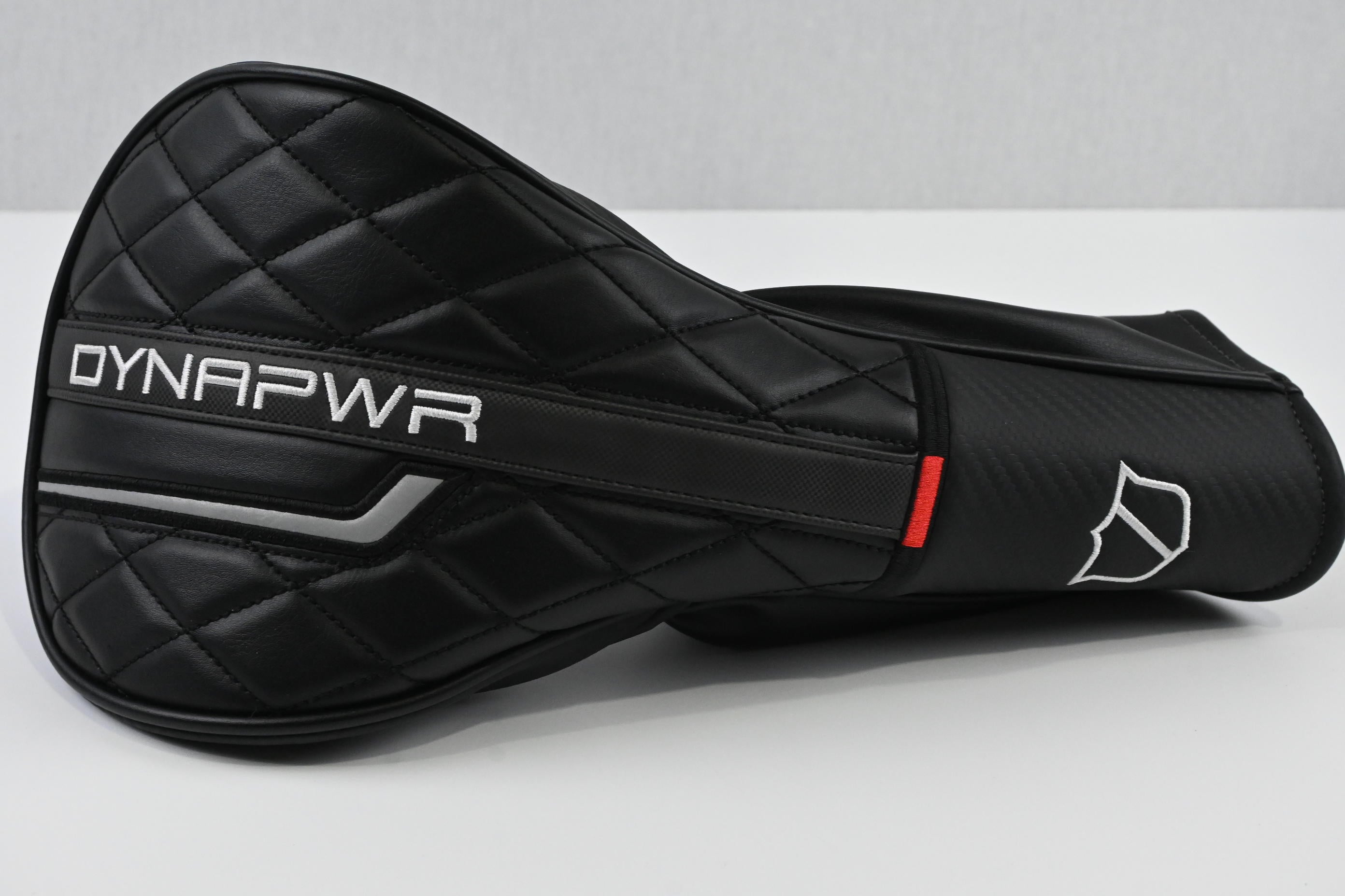 Wilson DYNAPWR 2025 Carbon Driver / 10.5 Degree / X-Flex Ventus Blue TR 7
