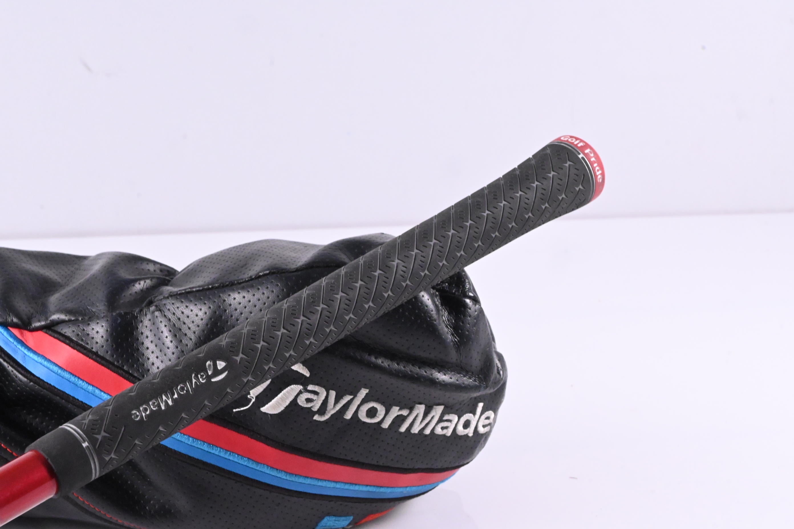 Taylormade M4 Driver / 9.5 Degree / Stiff Flex Aldila Ascent Red 60 Shaft