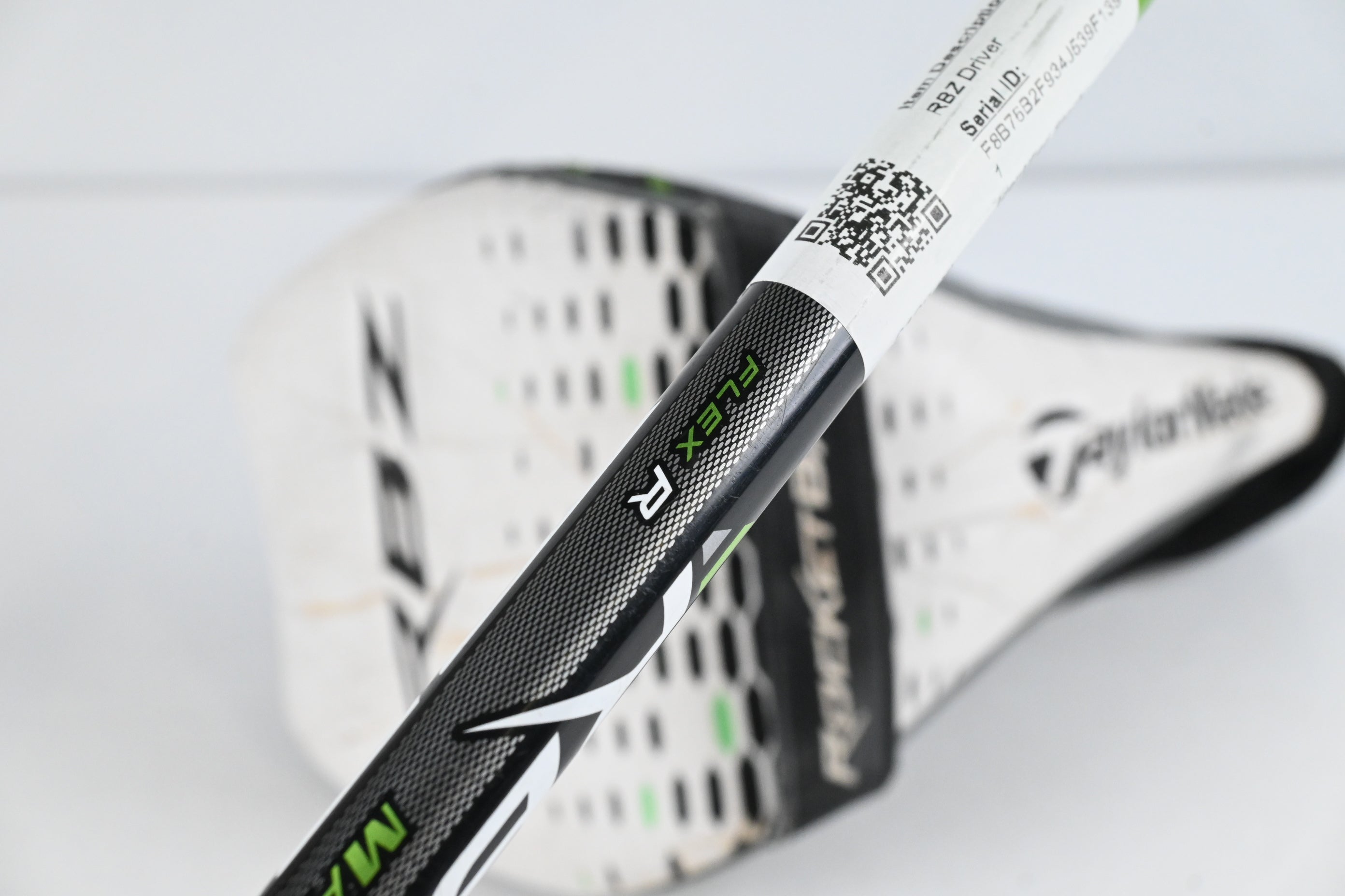 Taylormade RBZ Driver / 10.5 Degree / Regular Flex Matrix Ozik XCon-5 Shaft