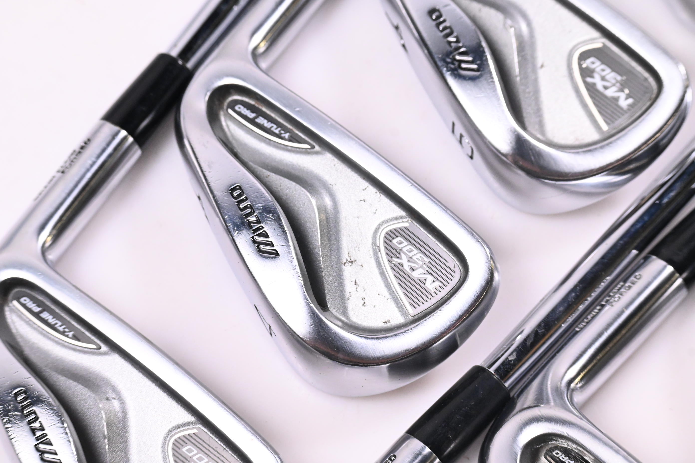 Mizuno MX-300 Irons / 3-PW / Regular Flex True Temper Dynamic Gold XP Shafts