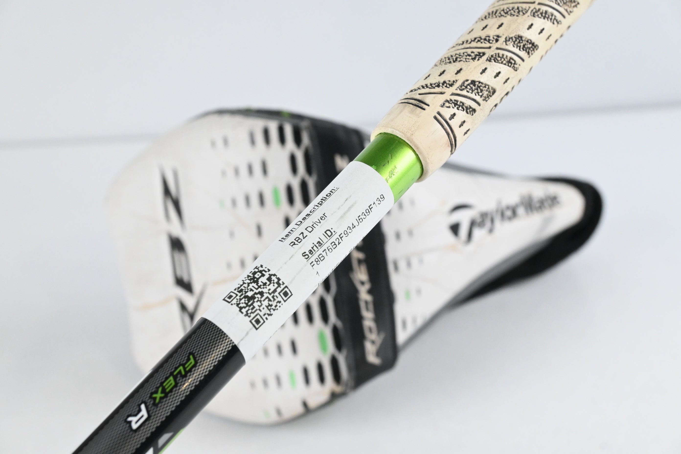 Taylormade RBZ Driver / 10.5 Degree / Regular Flex Matrix Ozik XCon-5 Shaft