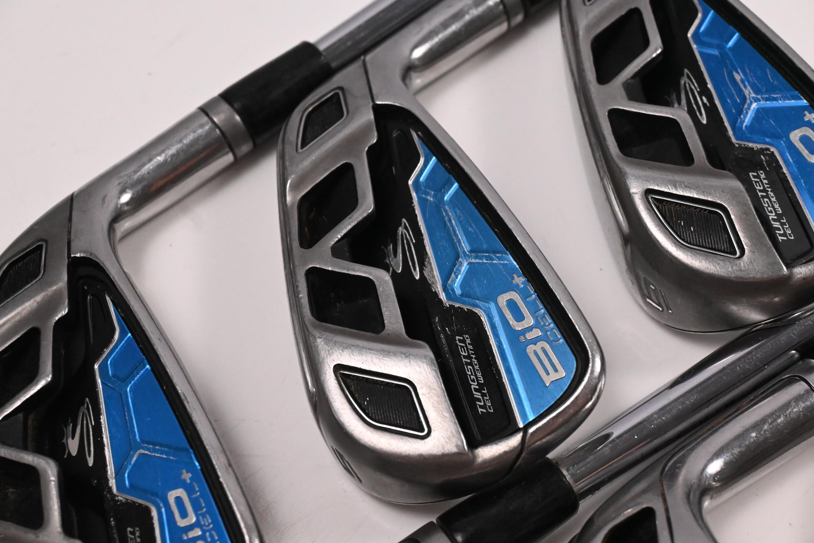 Cobra Bio Cell Irons / 4-PW / Stiff Flex Dynamic Gold S300 Shafts
