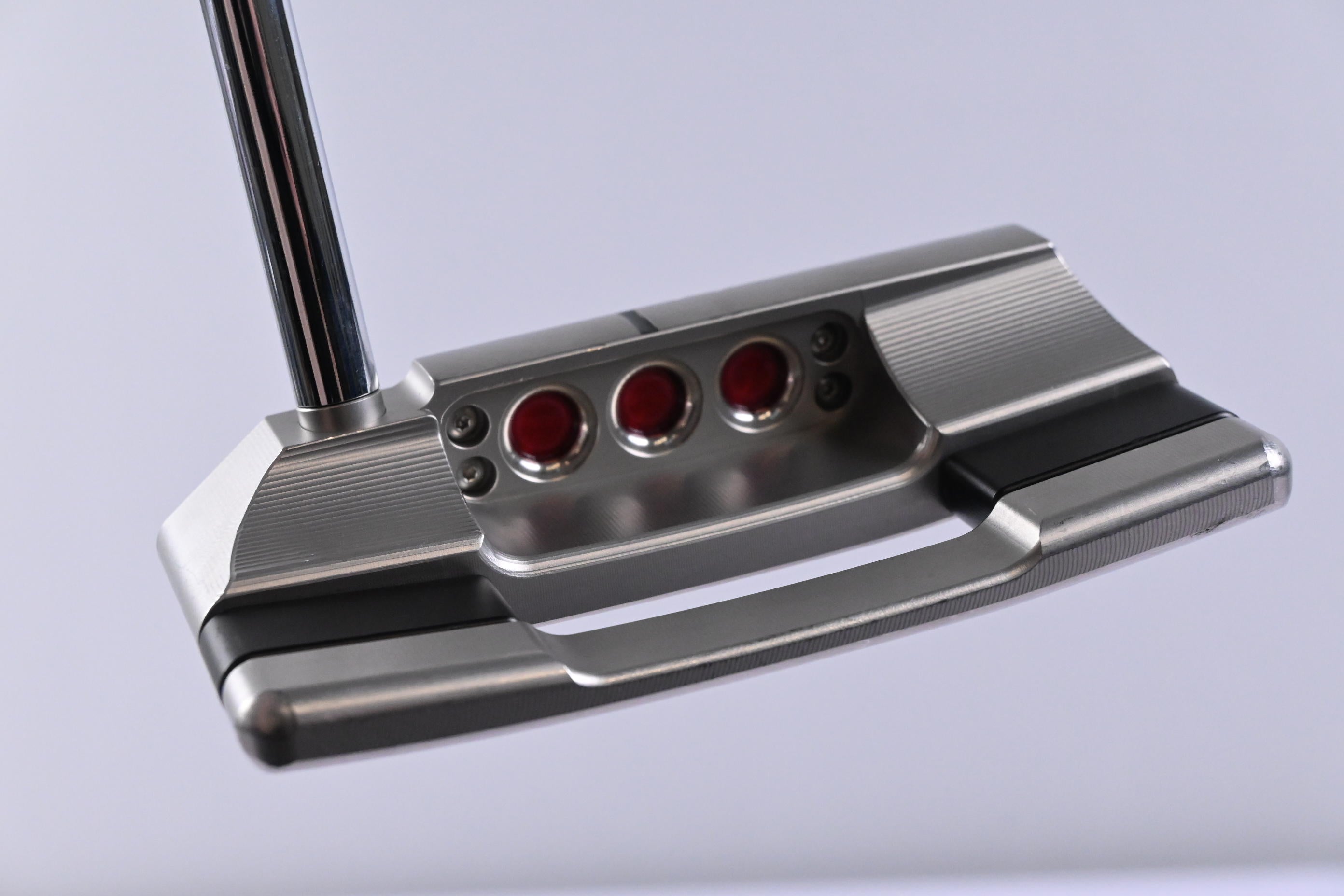 Scotty Cameron 2025 Studio Style Squareback Putter / 34 Inch