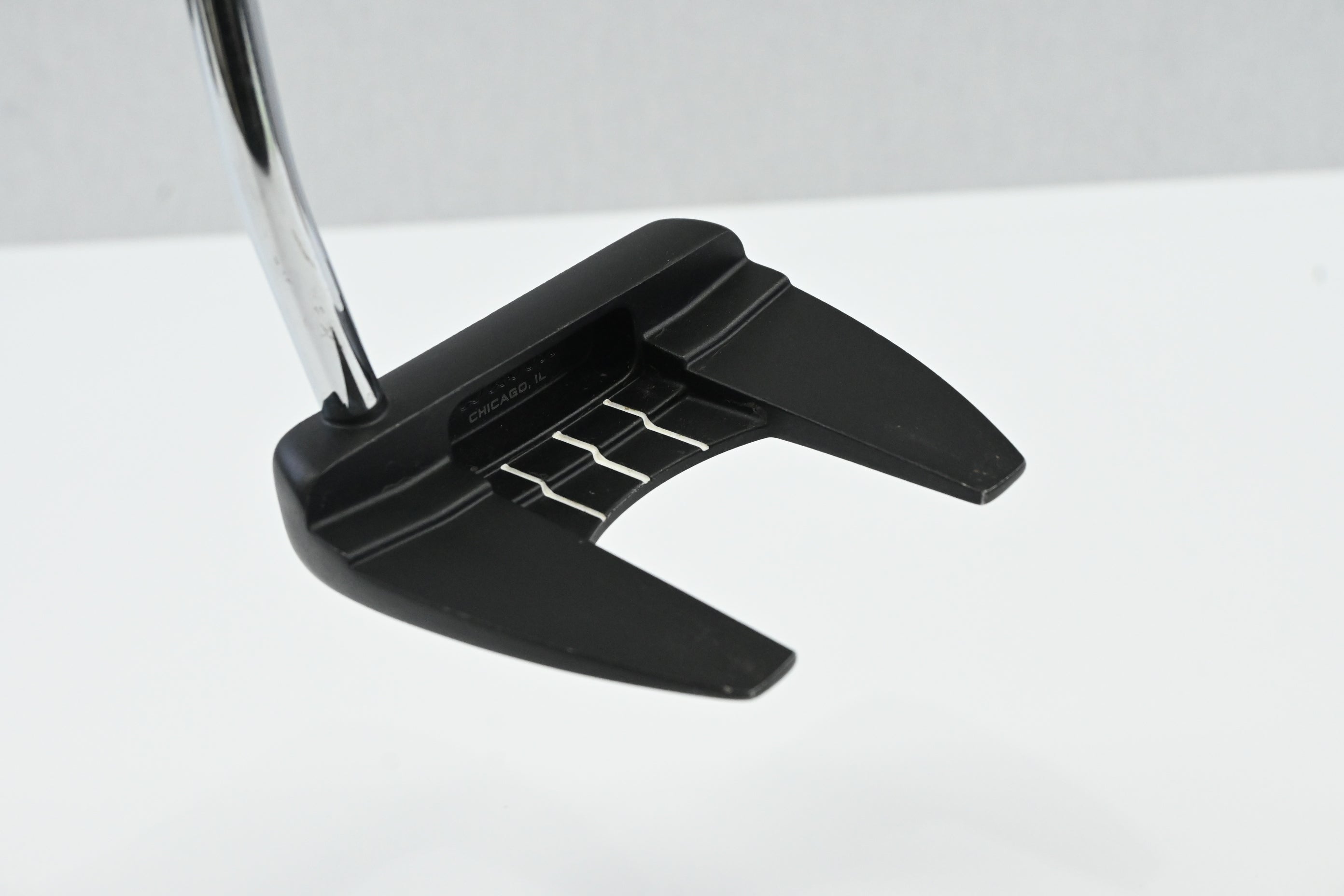 Wilson Infinite Bucktown 2024 Putter / 36 Inch