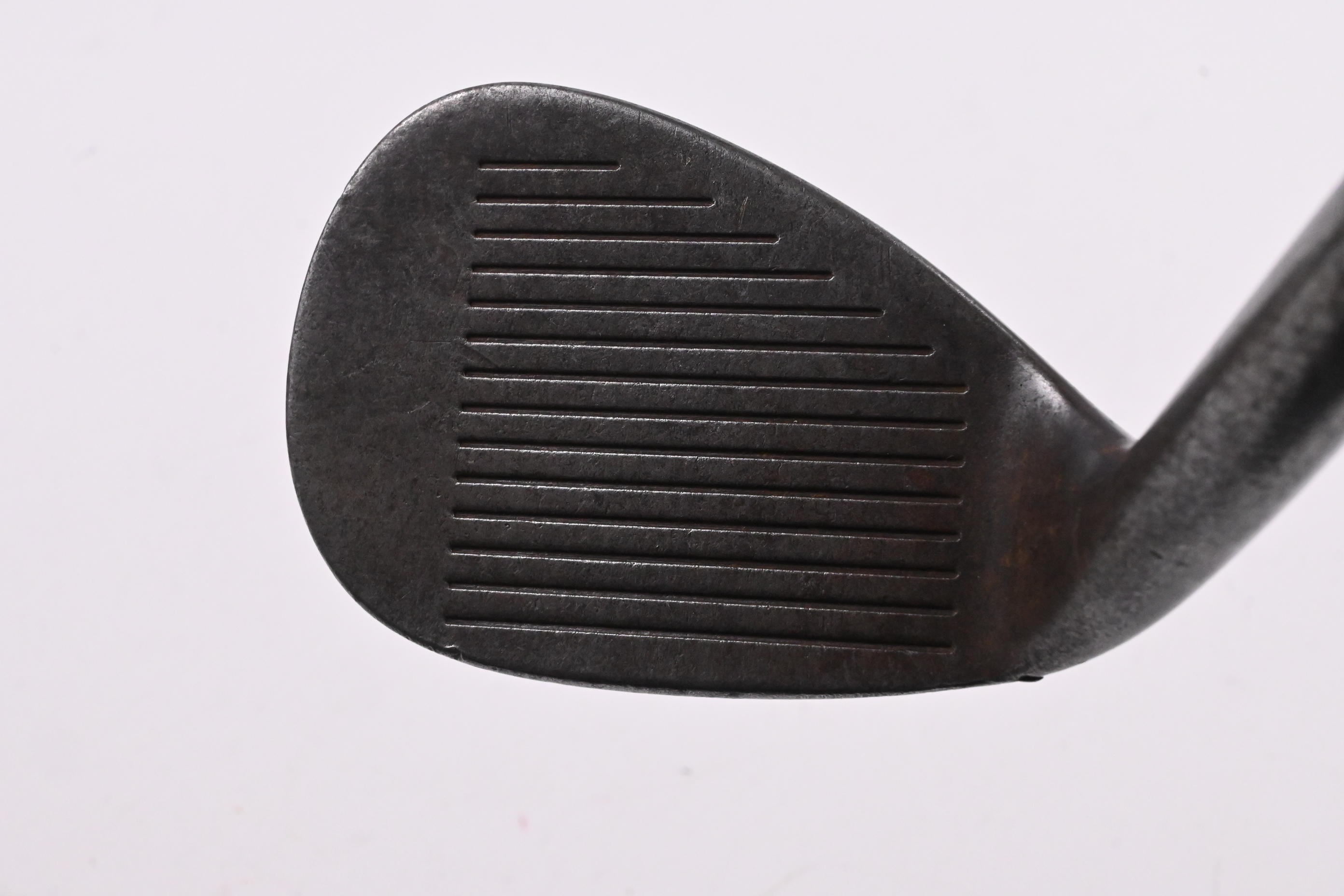 Mizuno MP Series Sand Wedge / 56 Degree / Stiff Flex Dynamic Gold S300