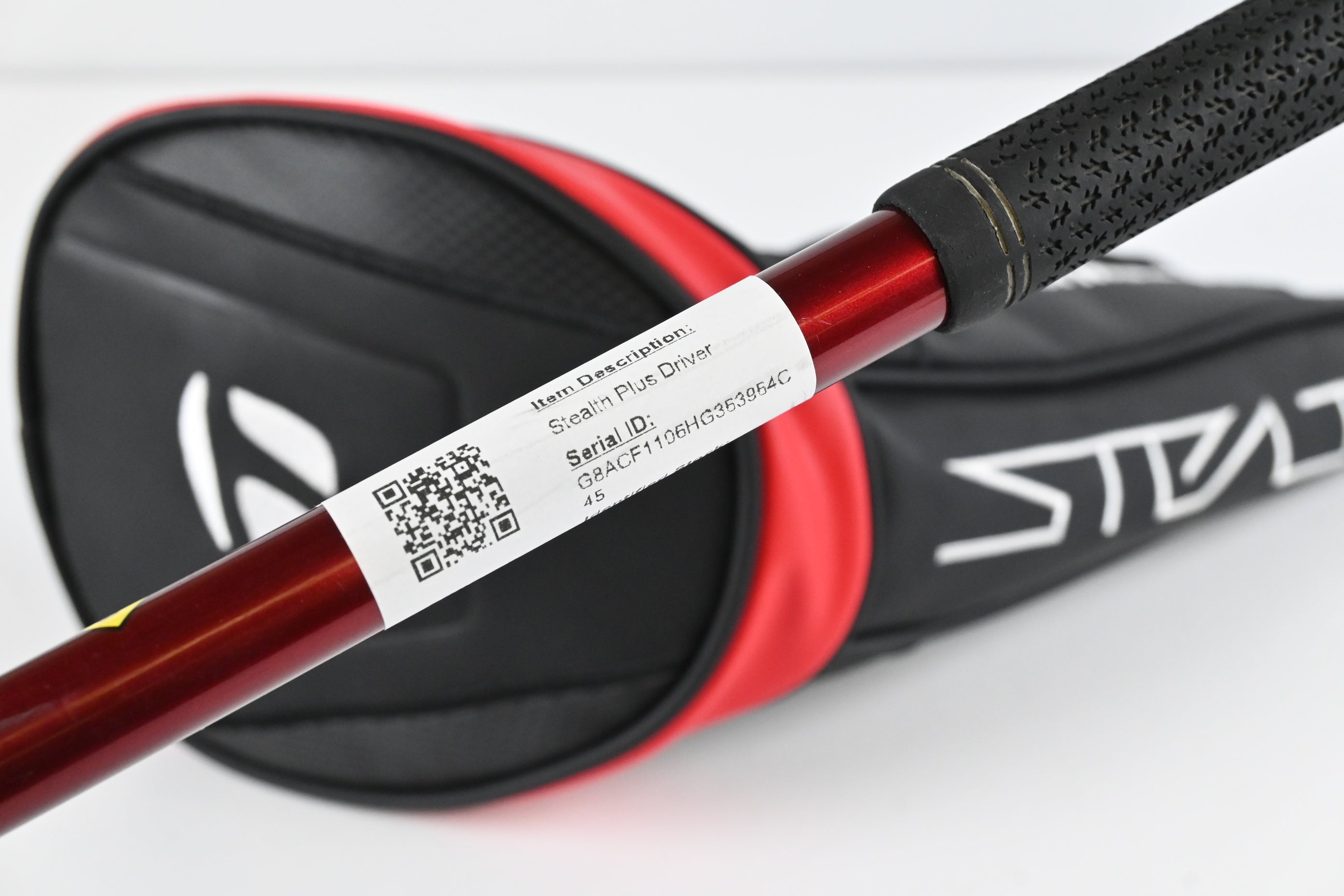 Taylormade Stealth Plus Driver / 9 Degree / Stiff Flex Hzrdus Smoke Red RDX 60 Shaft