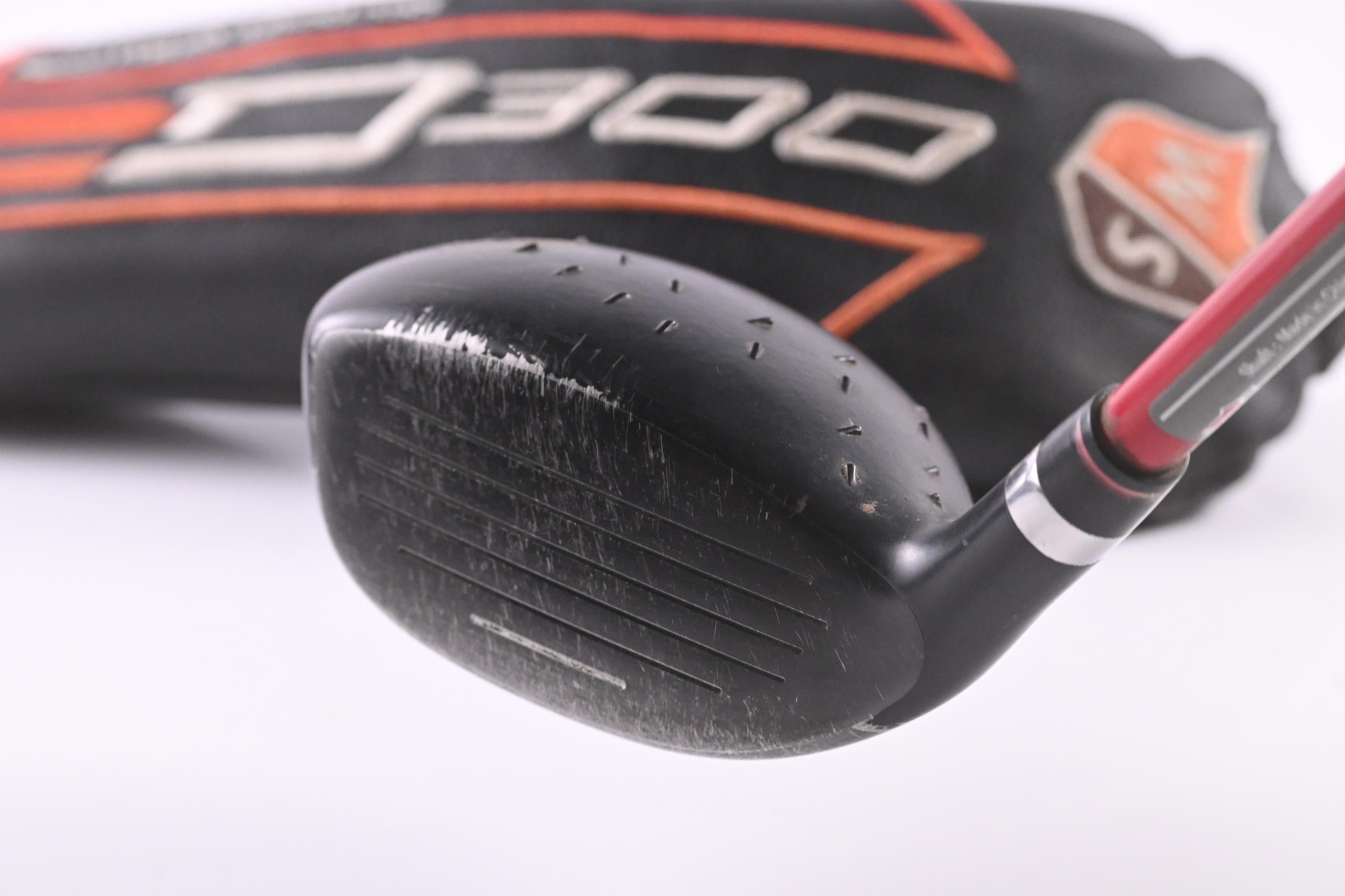 Wilson Staff D200 #4 Hybrid / 22 Degree / Regular Flex Matrix SpeedRulz 54 Shaft
