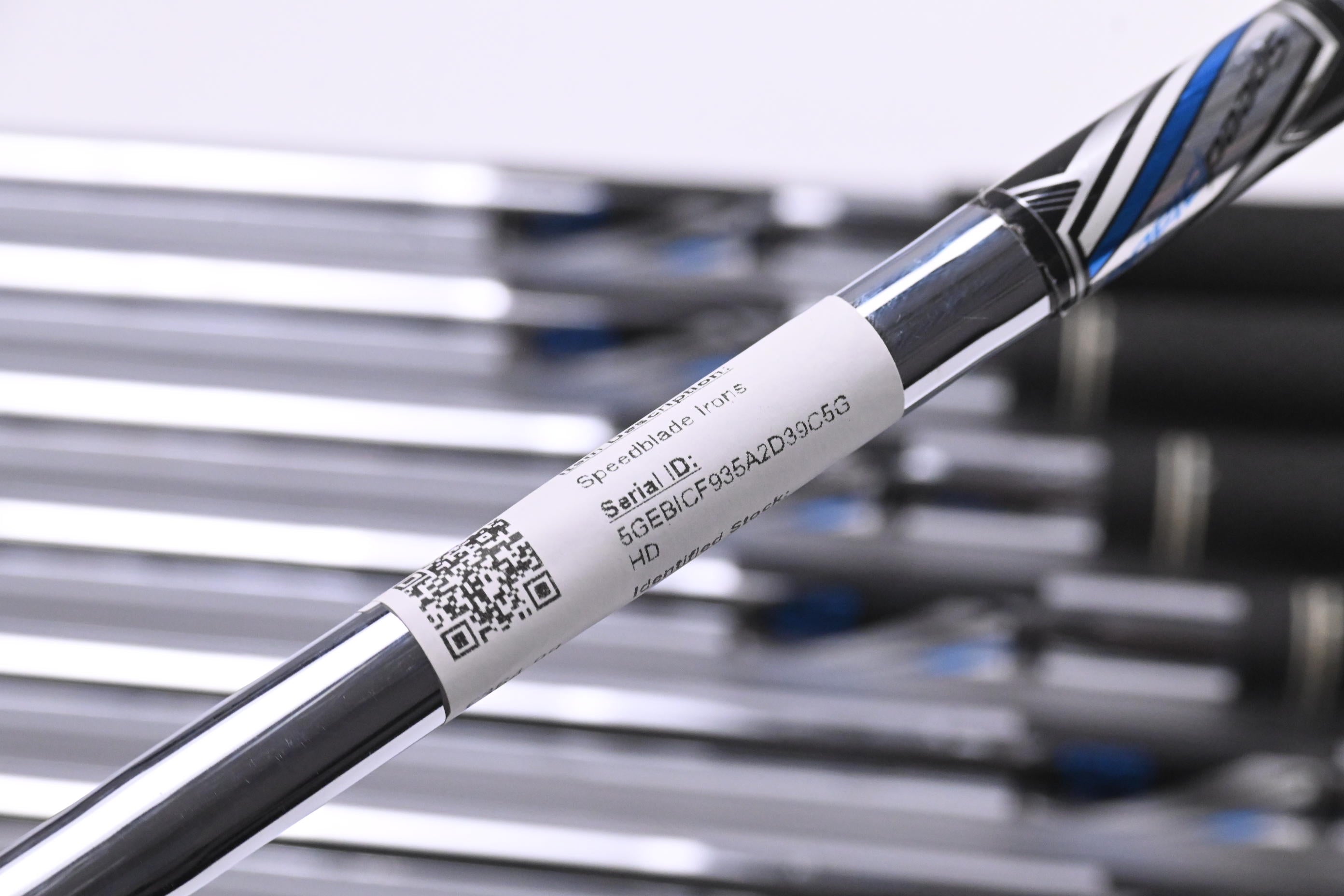 Taylormade Speedblade Irons / 3-PW / Regular Flex Speedblade Shafts