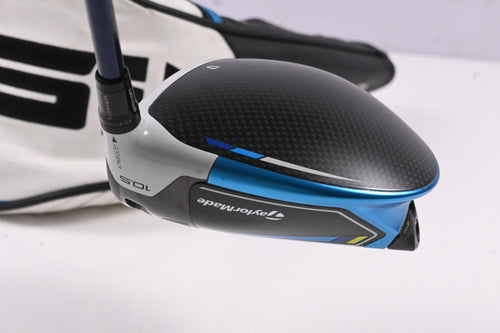 Taylormade SIM2 Max Driver / 10.5 Degree / Regular Flex Ventus Blue 5 Shaft