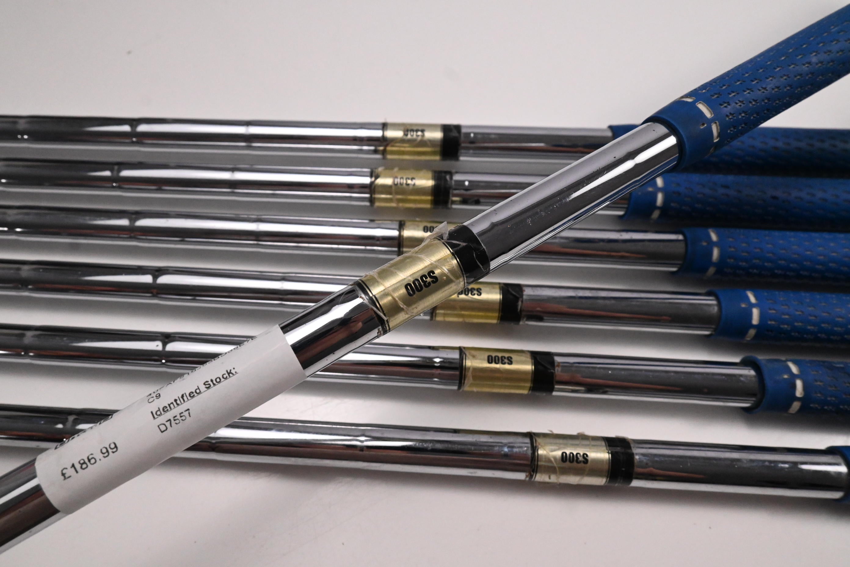 Cobra Bio Cell Irons / 4-PW / Stiff Flex Dynamic Gold S300 Shafts