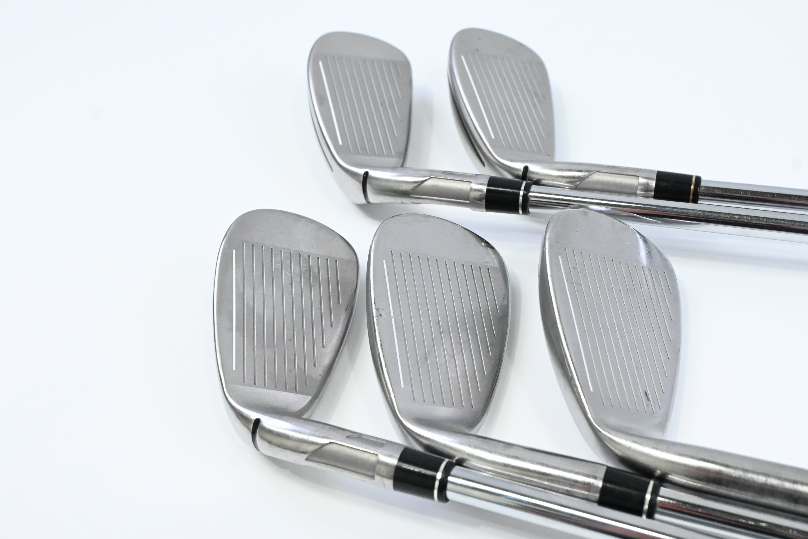 Taylormade Stealth HD Irons / 6-PW / Regular Flex KBS MAX MT 85 Shafts