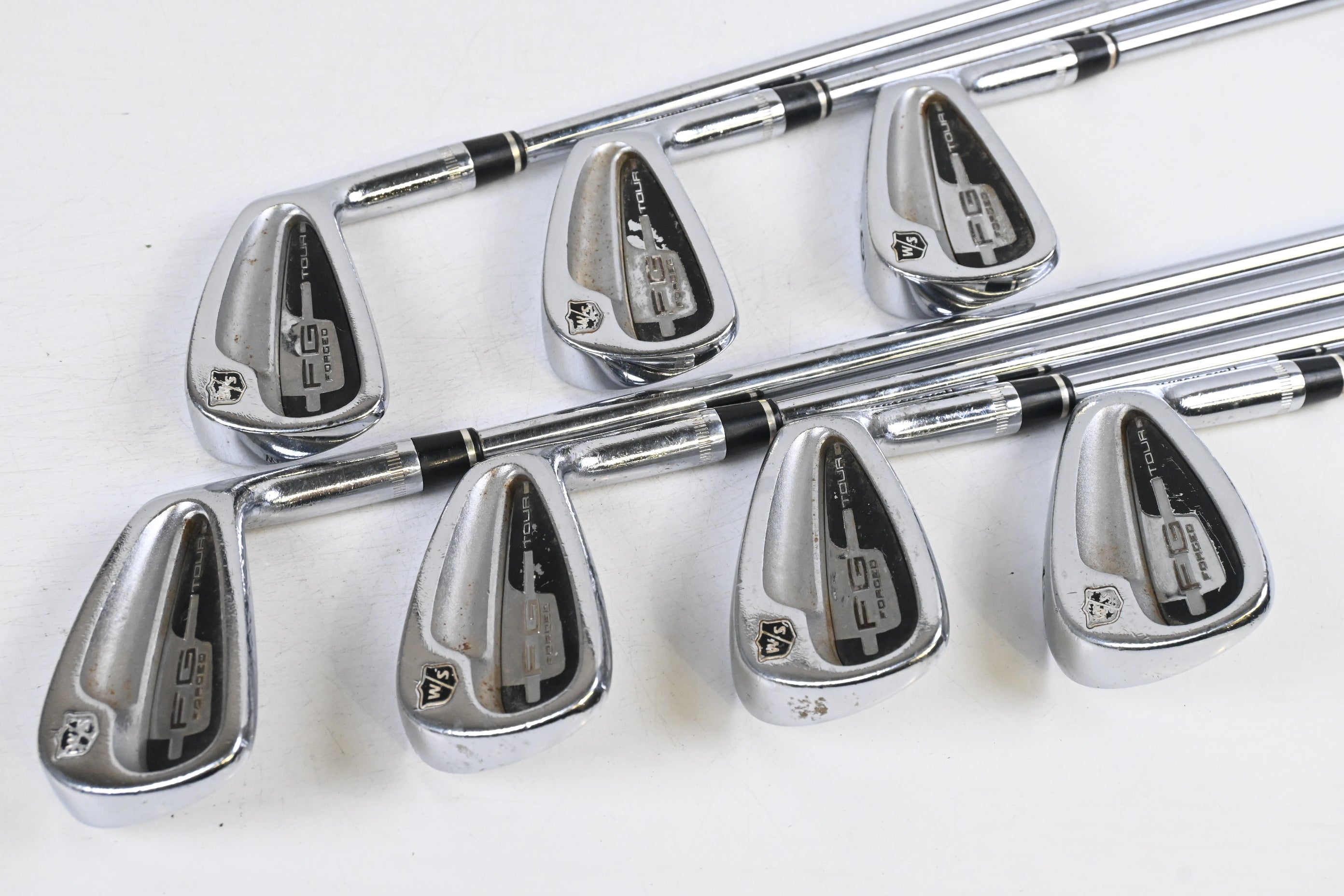 Wilson FG Tour Irons / 4-PW / Regular Flex Dynamic Gold R300 Shafts
