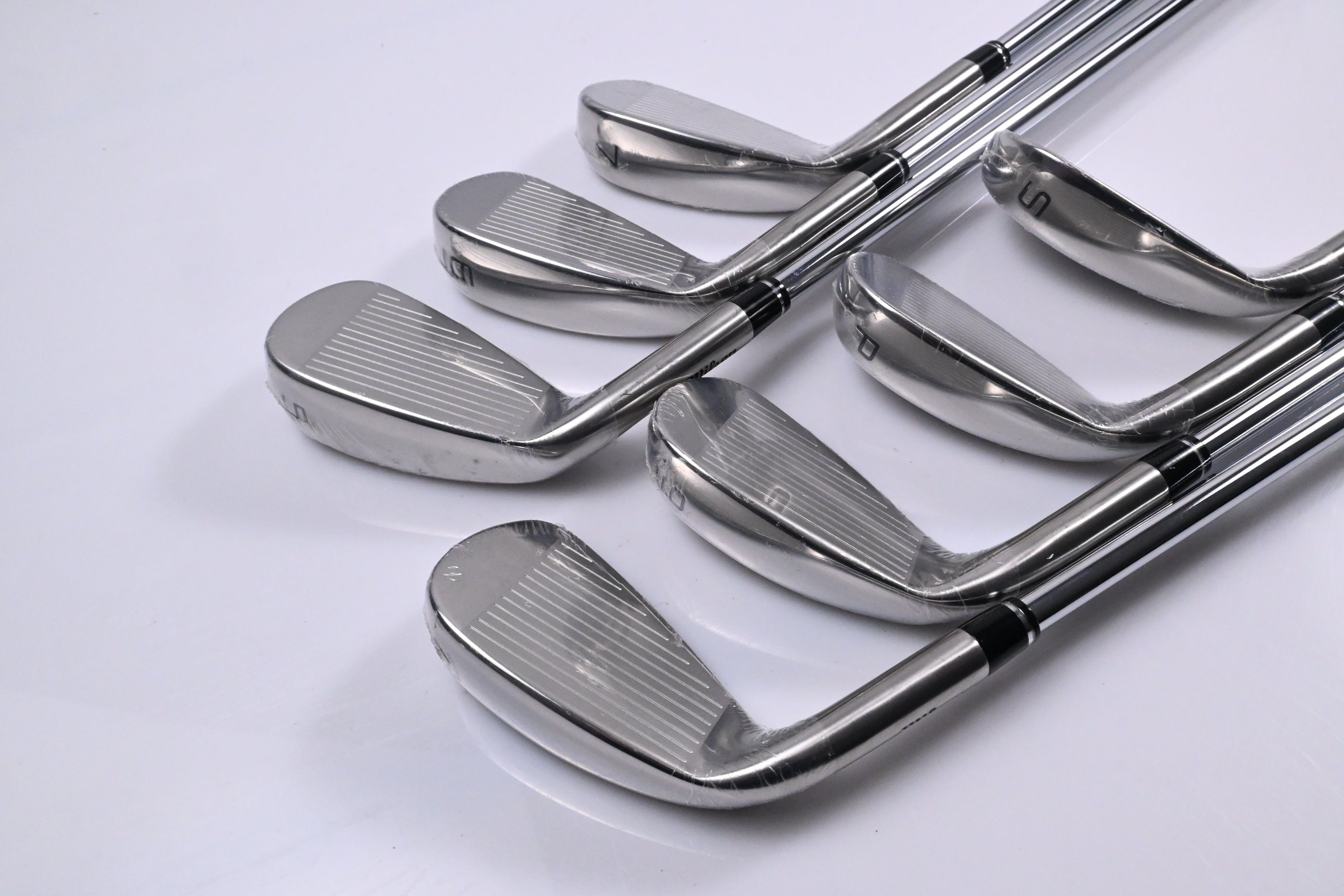 Wilson DYNAPWR Max 2025 Irons / 5-PW+SW / Regular Flex KBS MAX HL Shafts
