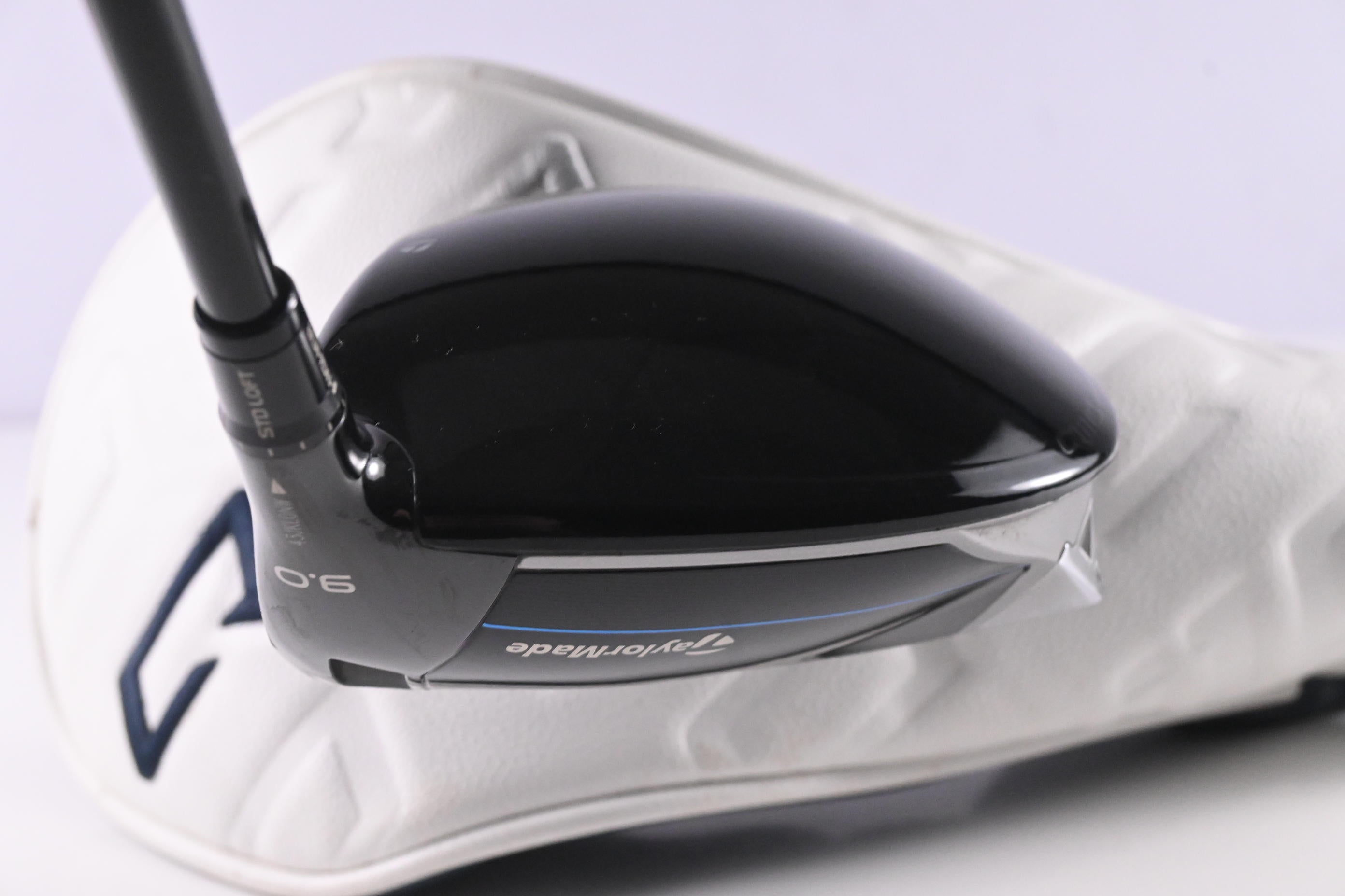 Taylormade Qi10 LS Driver / 9 Degree / Stiff Flex Hzrdus Smoke RDX Red 60
