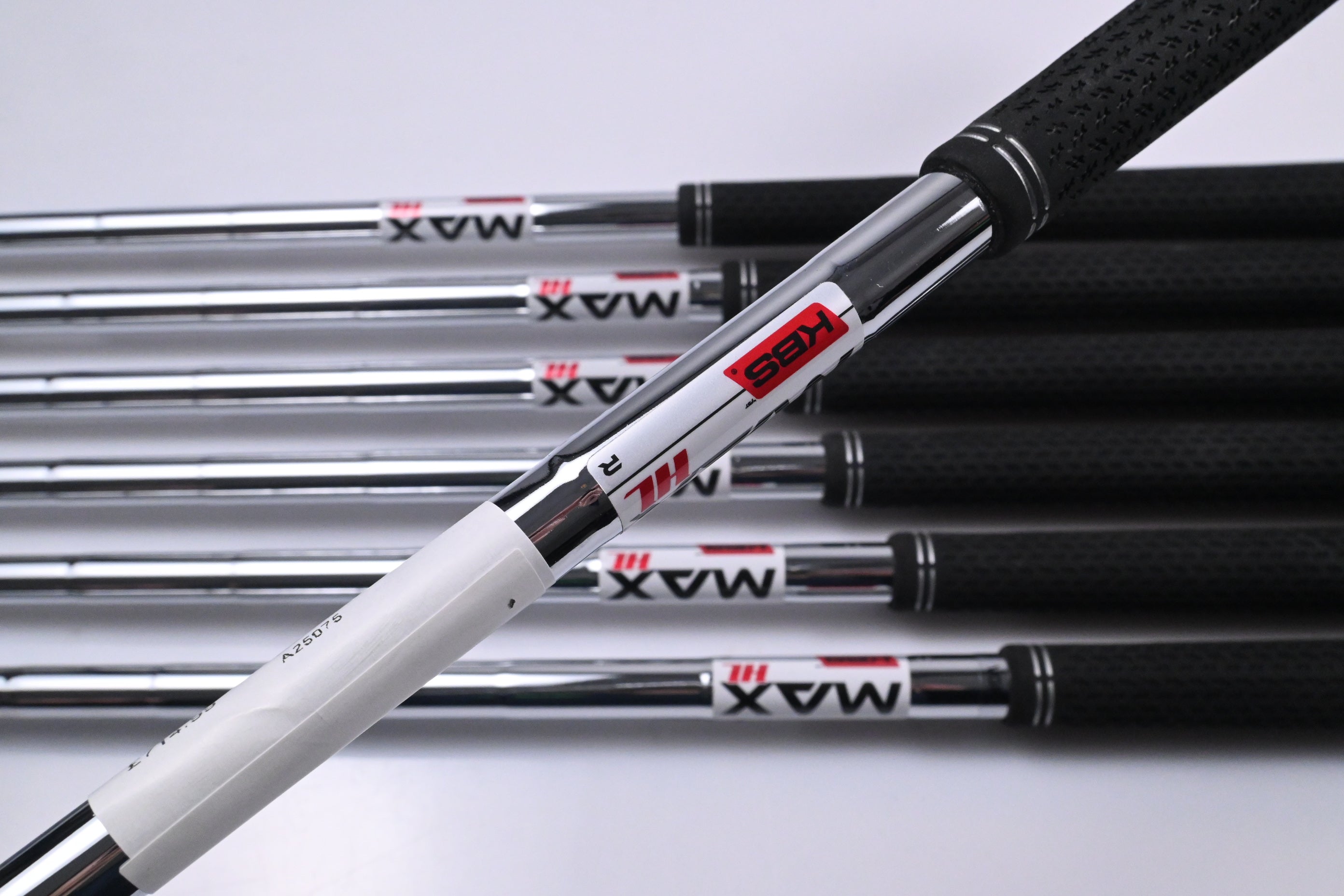 Wilson DYNAPWR Max 2025 Irons / 5-PW+SW / Regular Flex KBS MAX HL Shafts