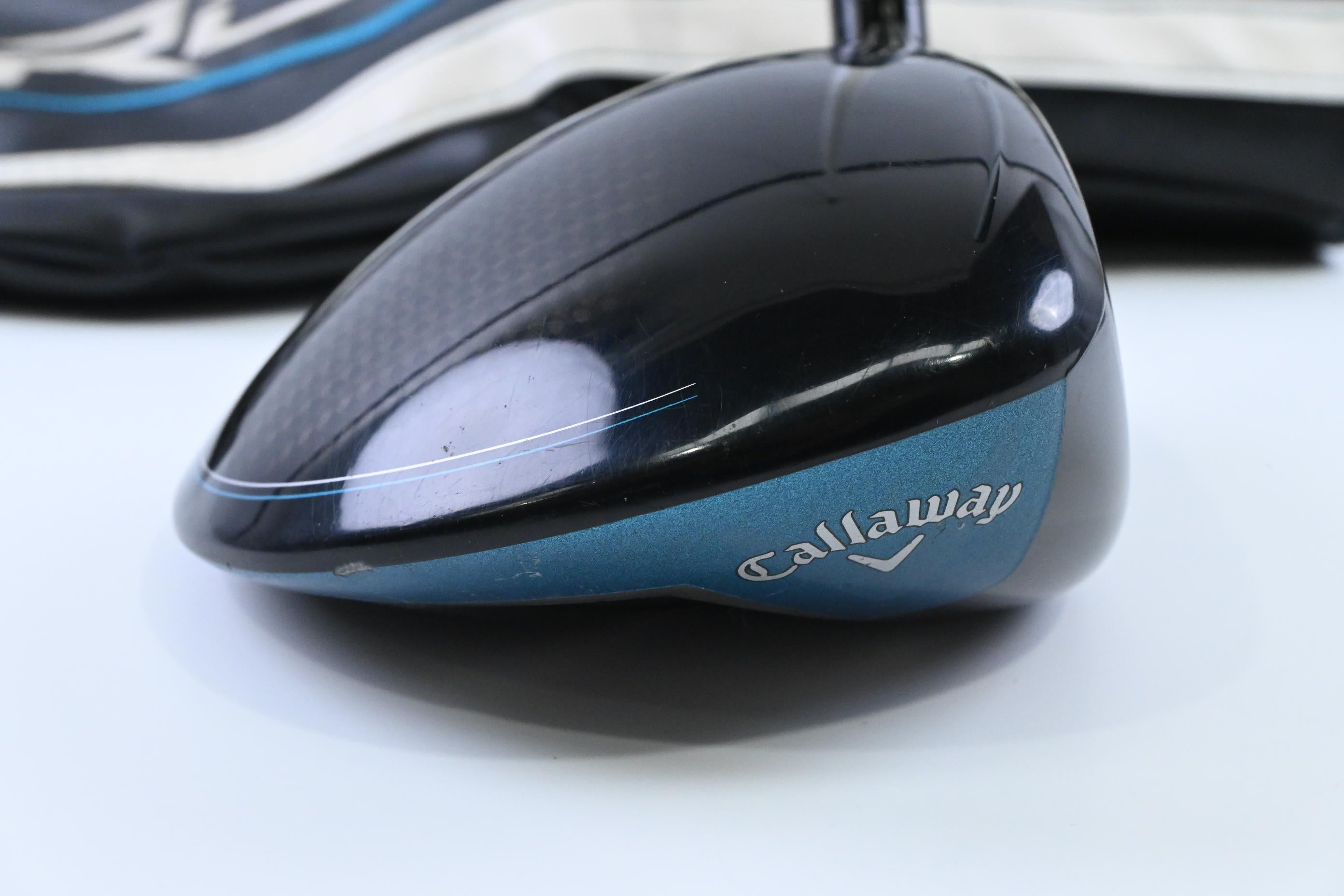 Callaway Rogue Sub Zero Driver / 9 Degree / Regular Flex Matrix 6X3 White Tie