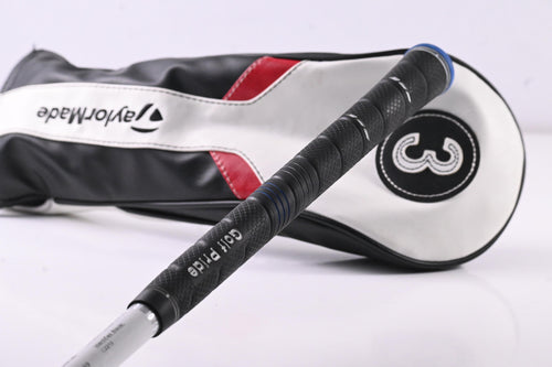 Taylormade R15 #3 Wood / 15 Degree / Regular Flex Fujikura Speeder 67 Shaft