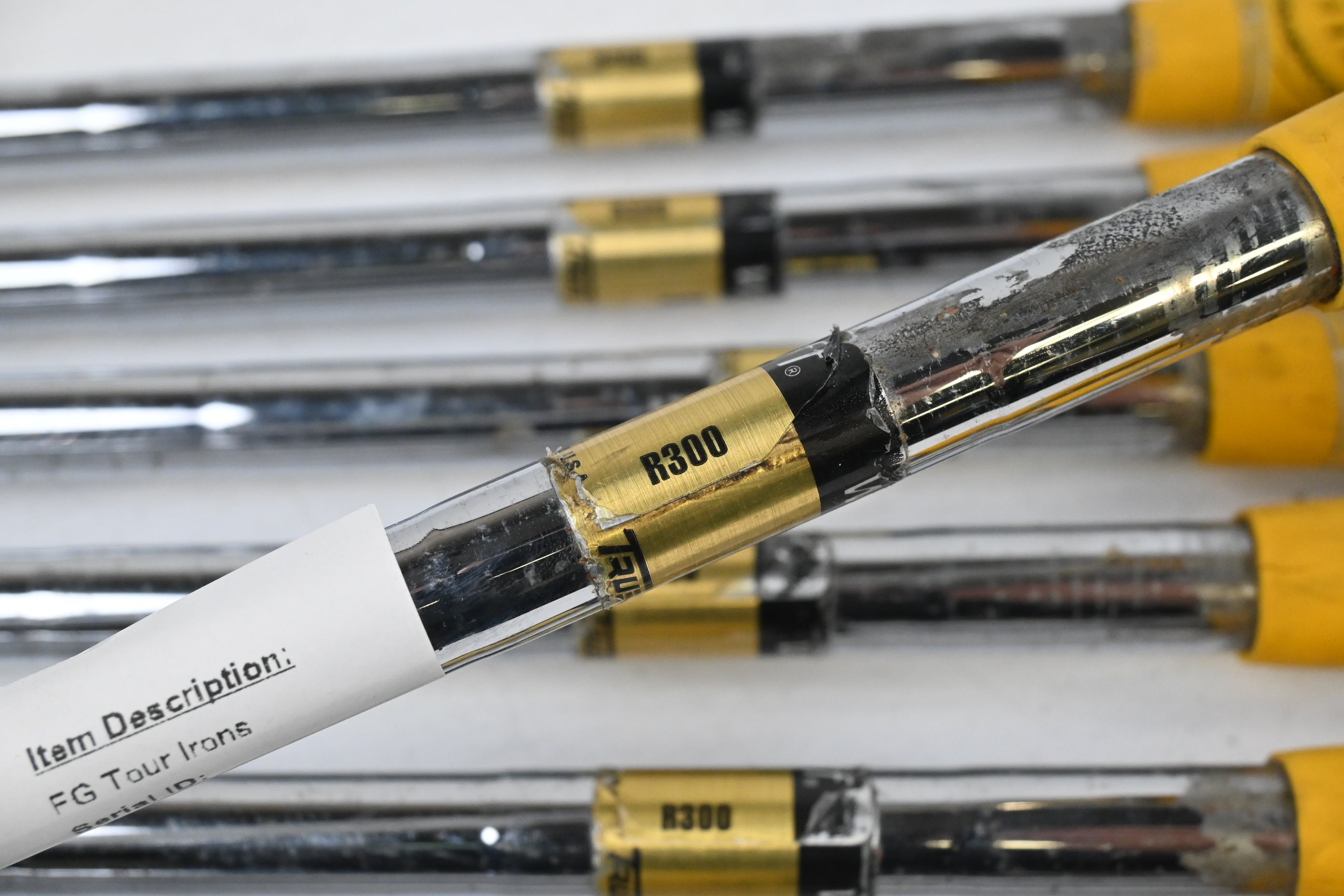 Wilson FG Tour Irons / 4-PW / Regular Flex Dynamic Gold R300 Shafts