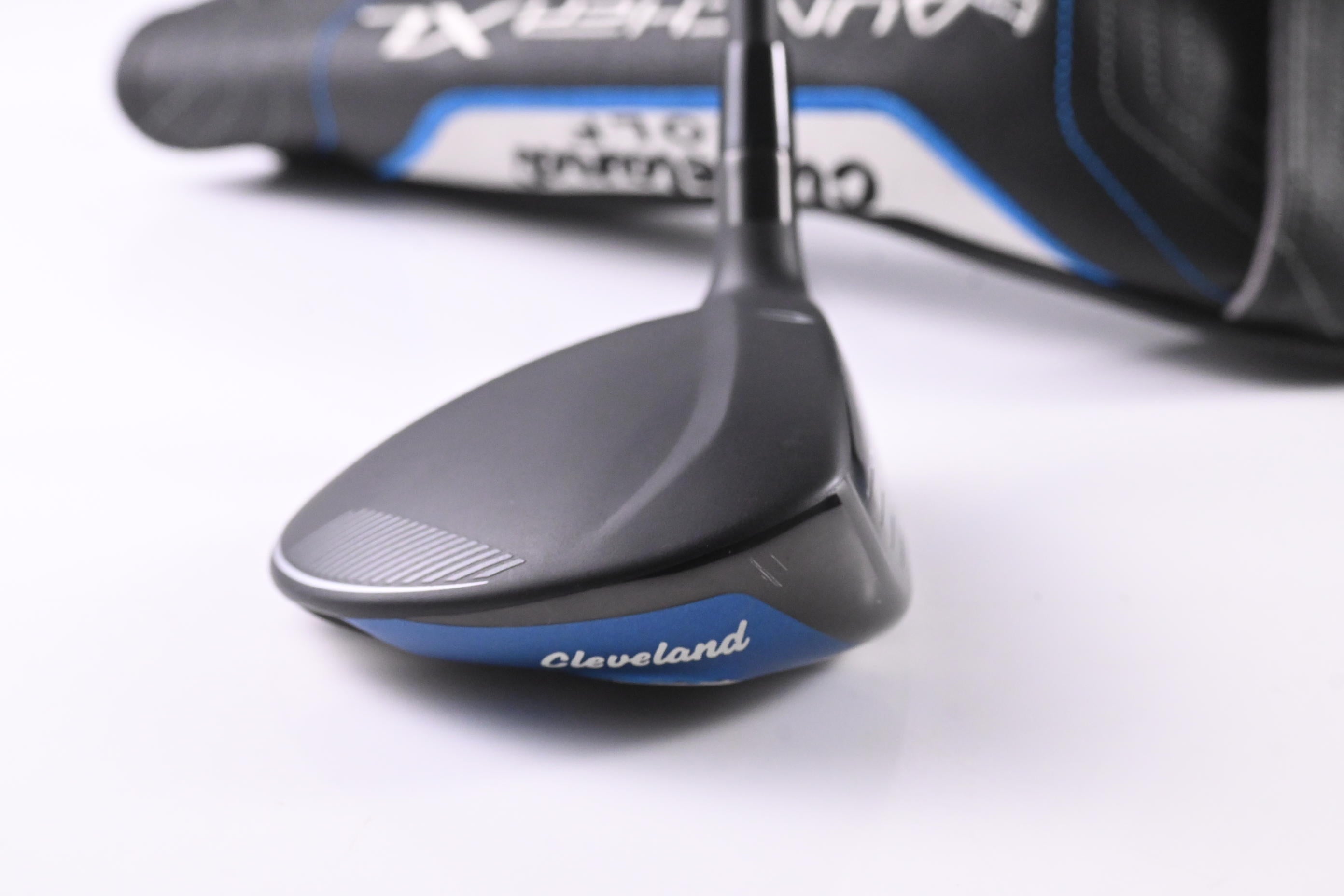Ladies Cleveland Launcher XL Halo #5 Wood / 18 Degree / Ladies Flex Cypher 55