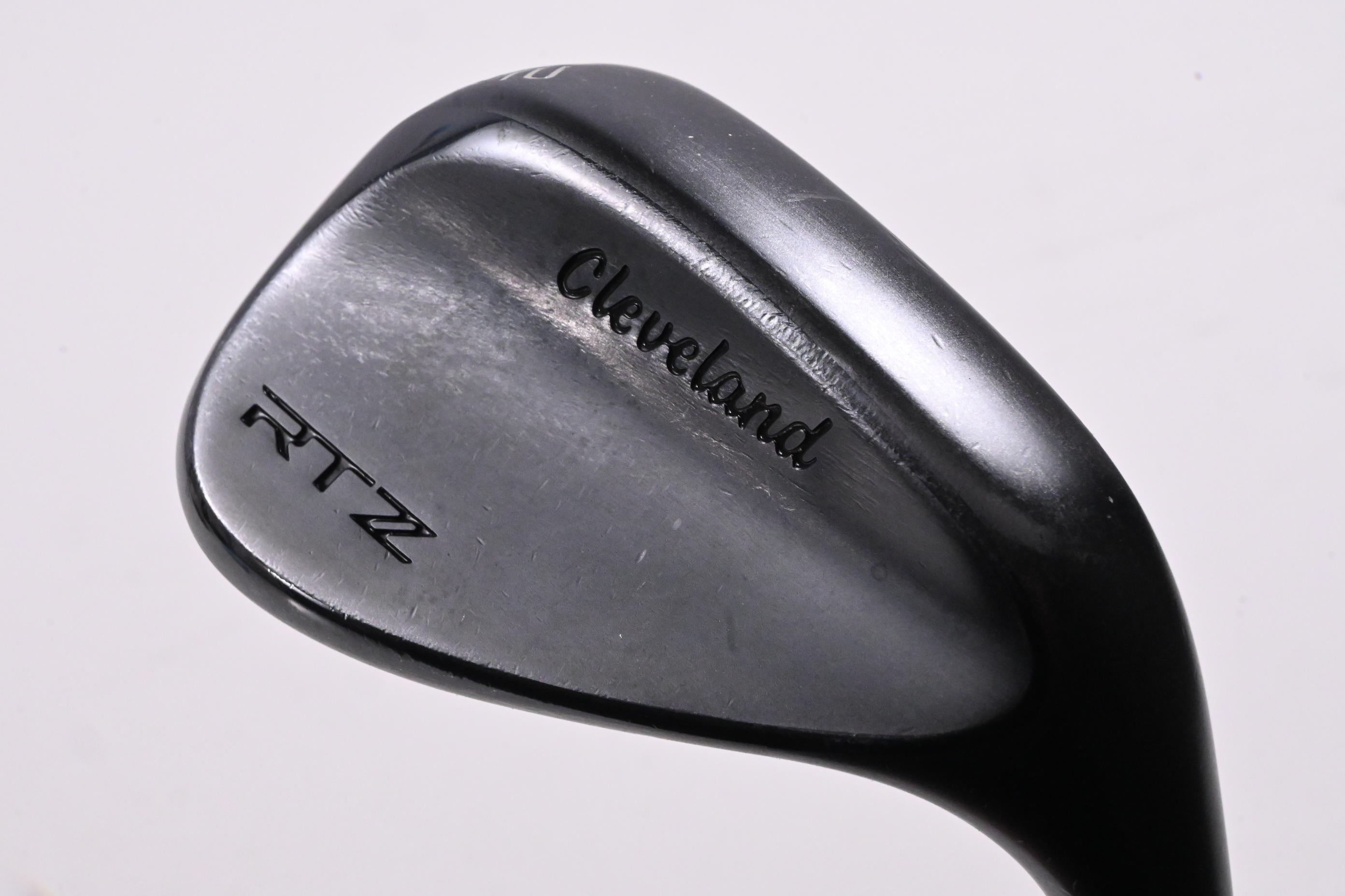 Cleveland RTZ Gap Wedge / 52 Degree / Wedge Flex Dynamic Gold Spinner Shaft