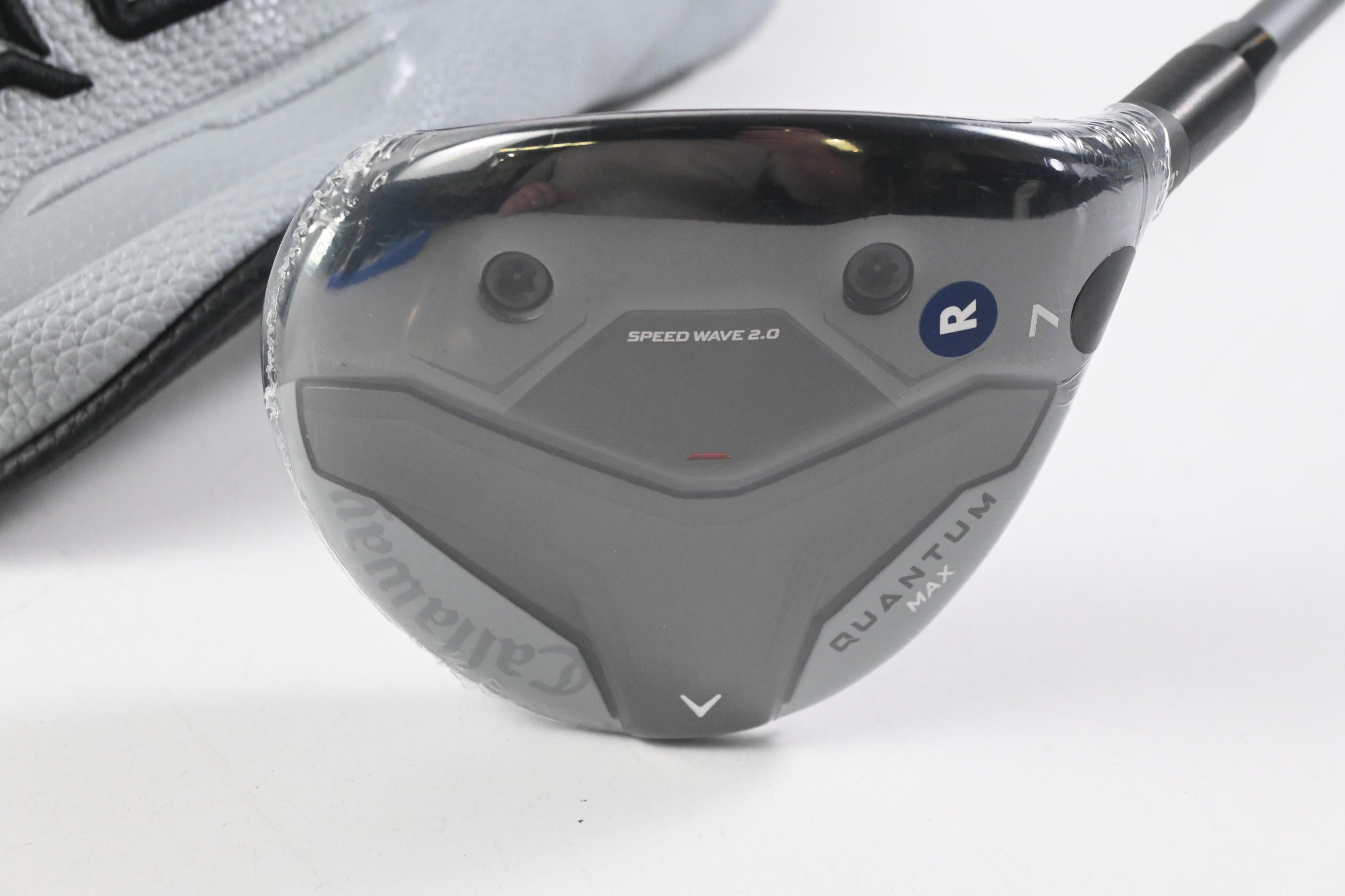 Callaway Quantum Max #7 Wood / 21 Degree / Regular Flex Denali Frost Silver 60