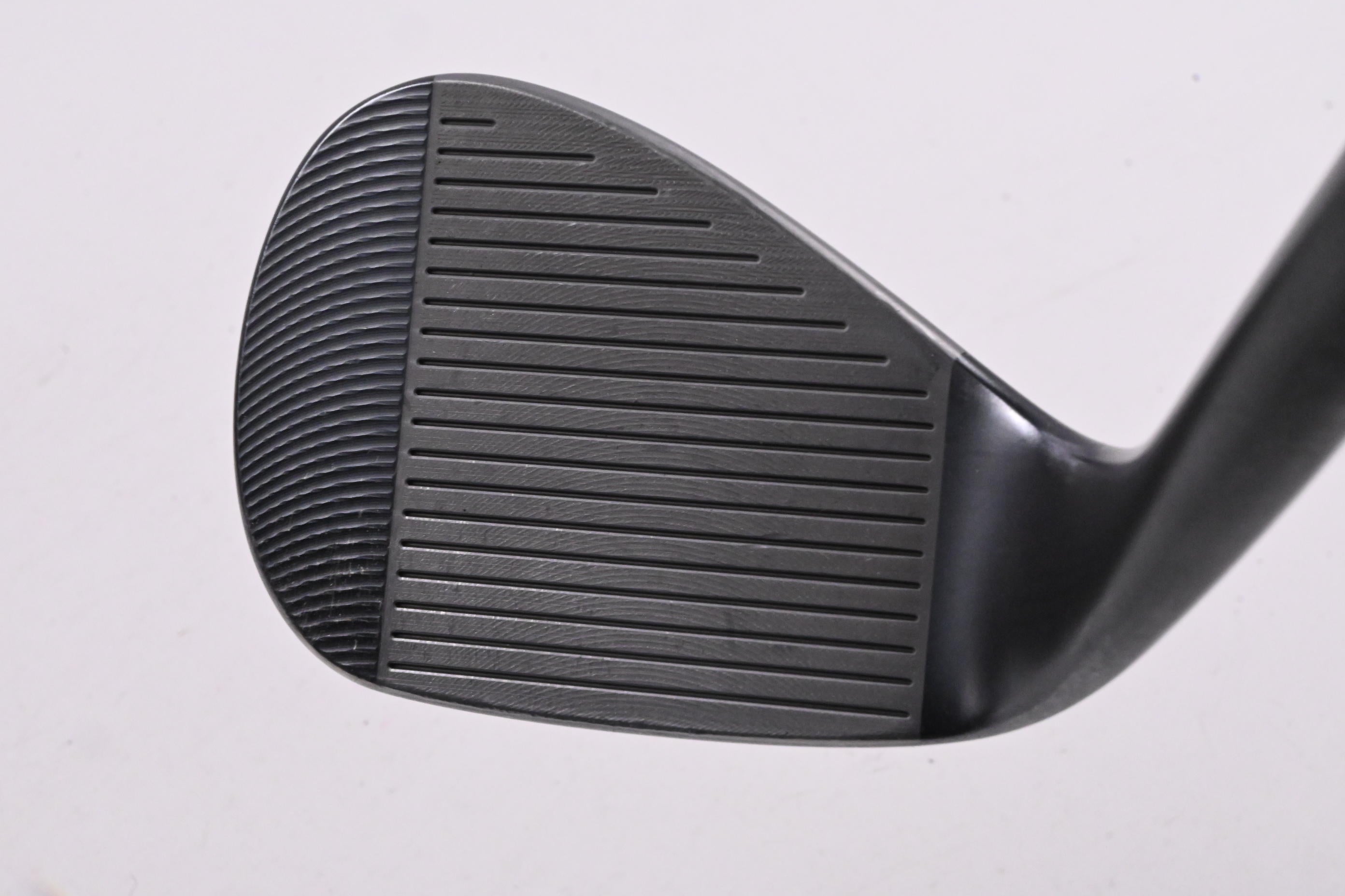 Cleveland RTZ Gap Wedge / 52 Degree / Wedge Flex Dynamic Gold Spinner Shaft