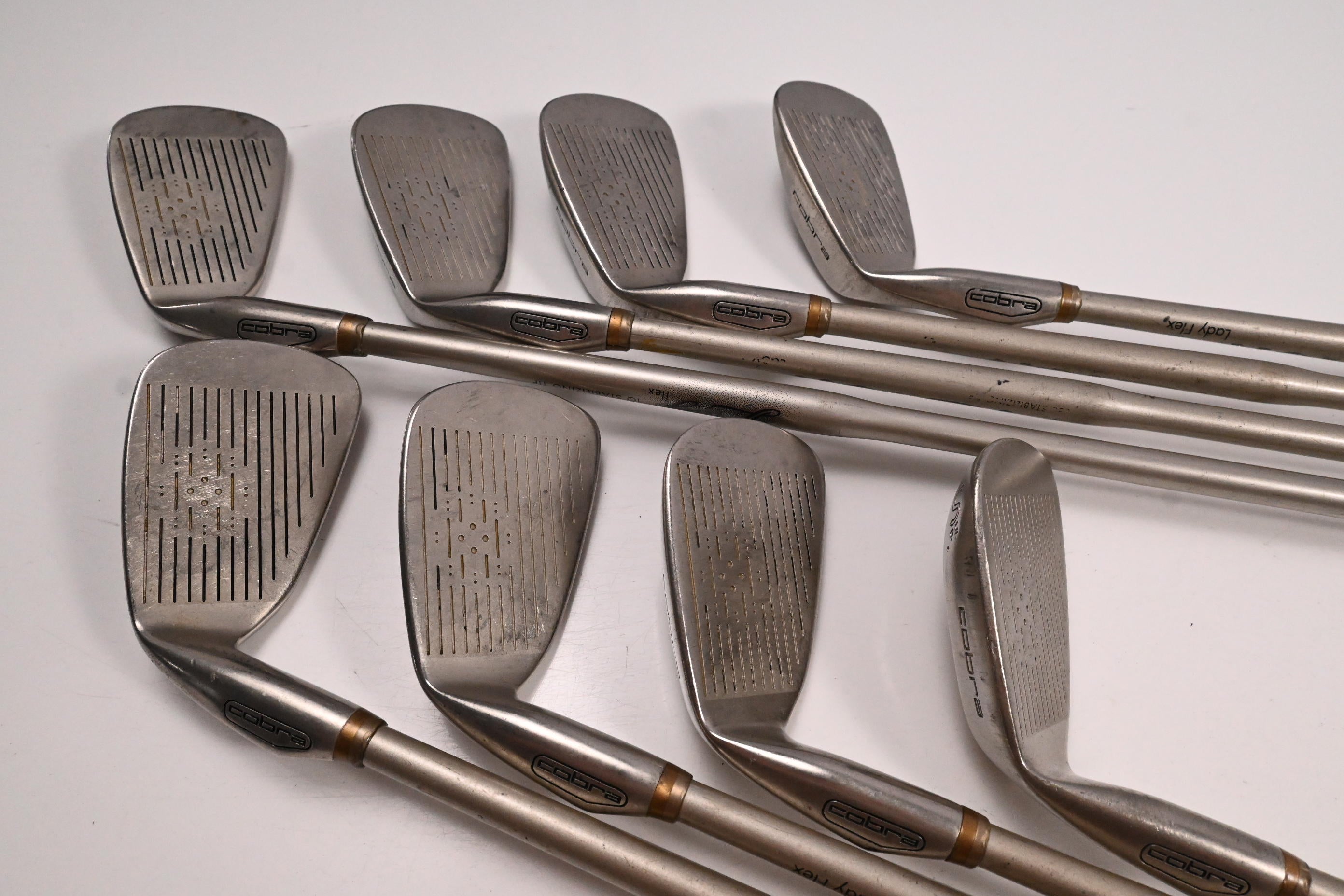 Ladies King Cobra Oversize II Irons / 4-PW+SW / Ladies Flex Cobra Shafts