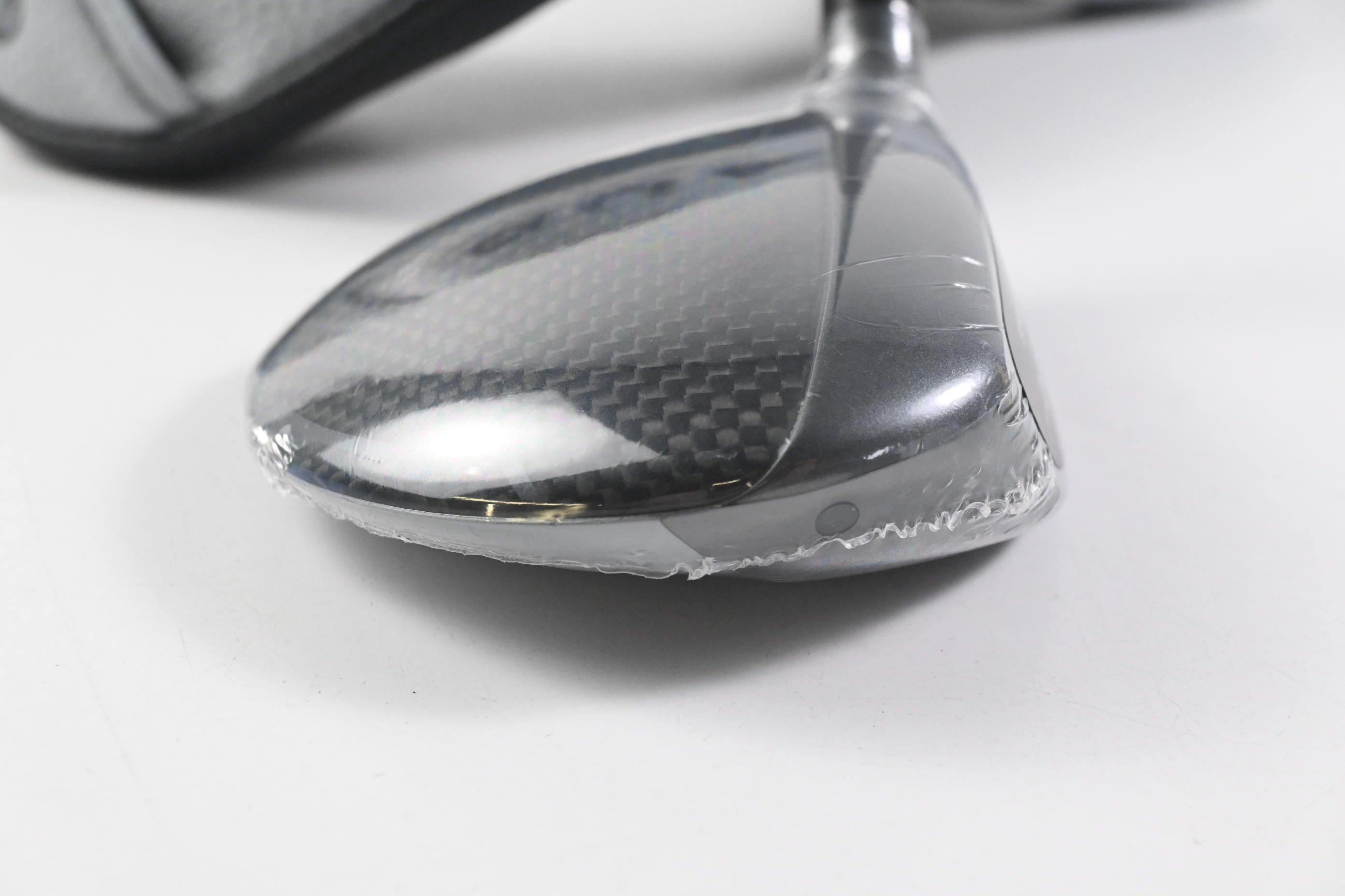 Callaway Quantum Max #7 Wood / 21 Degree / Regular Flex Denali Frost Silver 60
