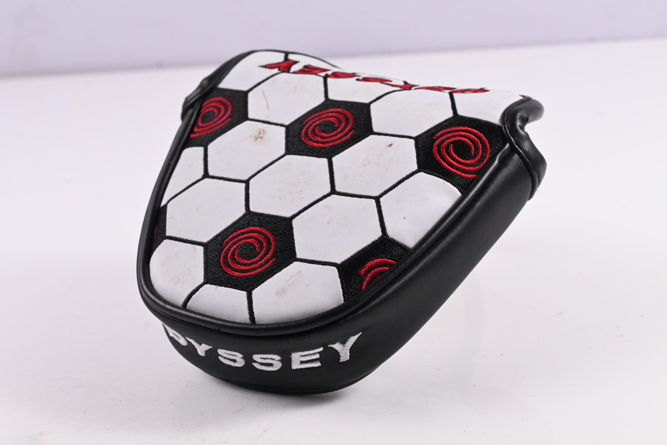 Odyssey O-Works Black 2-Ball Fang Putter / 34 Inch