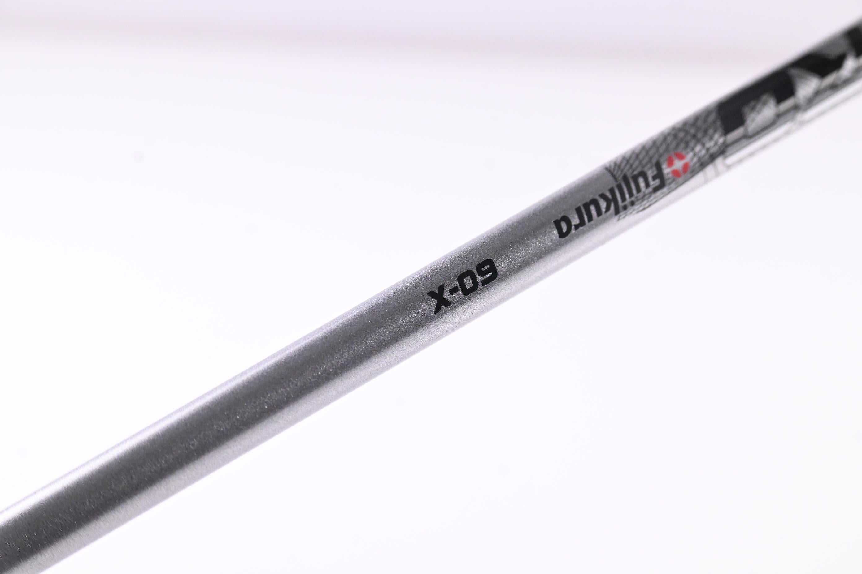 Left Hand Cobra DS-Adapt MAX-D Driver / 10.5 Degree / X-Flex Fujikura Pro 60