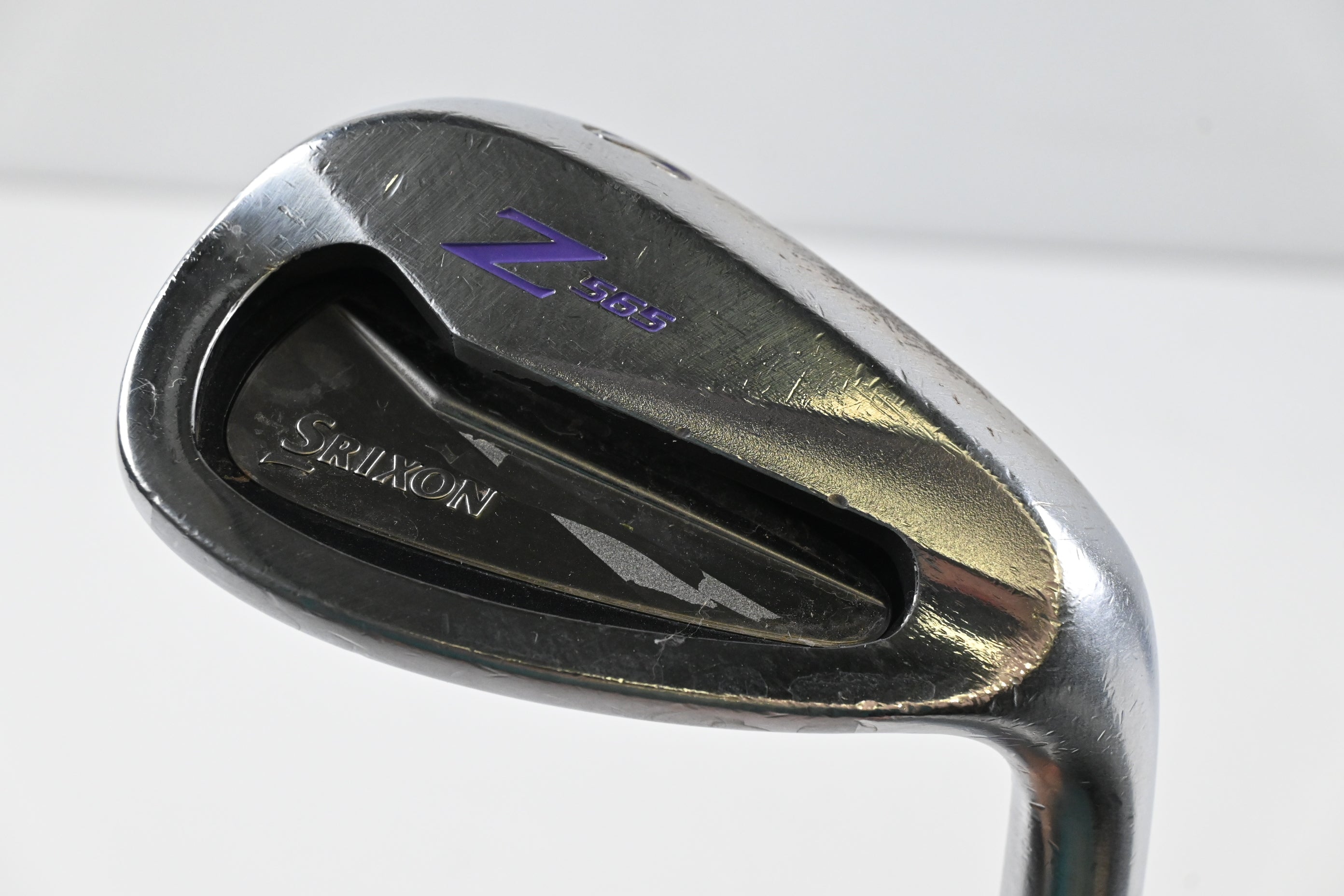 Srixon Z-565 Sand Wedge / 56 Degree / Senior Flex Miyazaki Kaula 8 Shaft