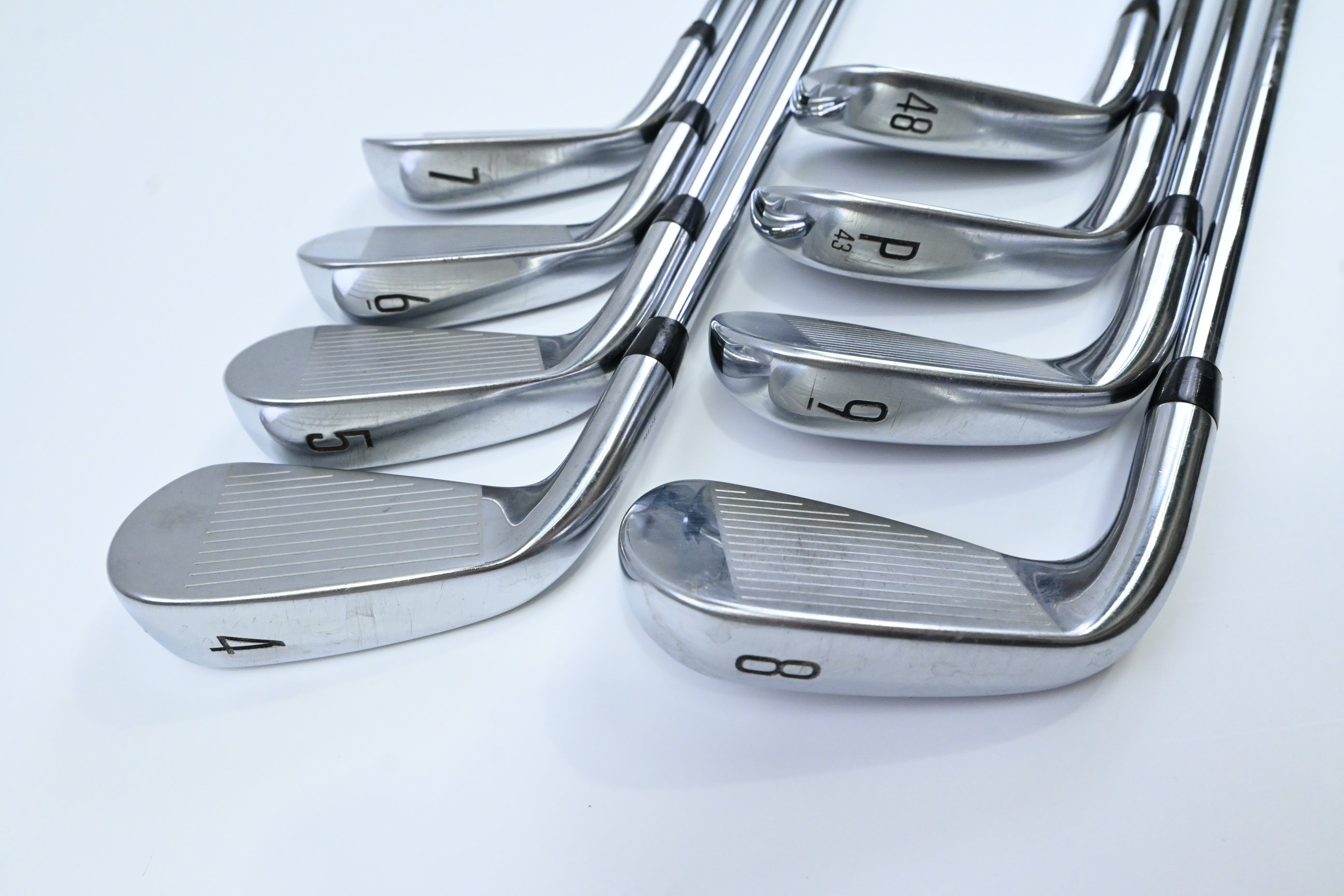 Titleist T300 2019 Irons / 4-PW+48° / Regular Flex AMT Red R300 Shafts