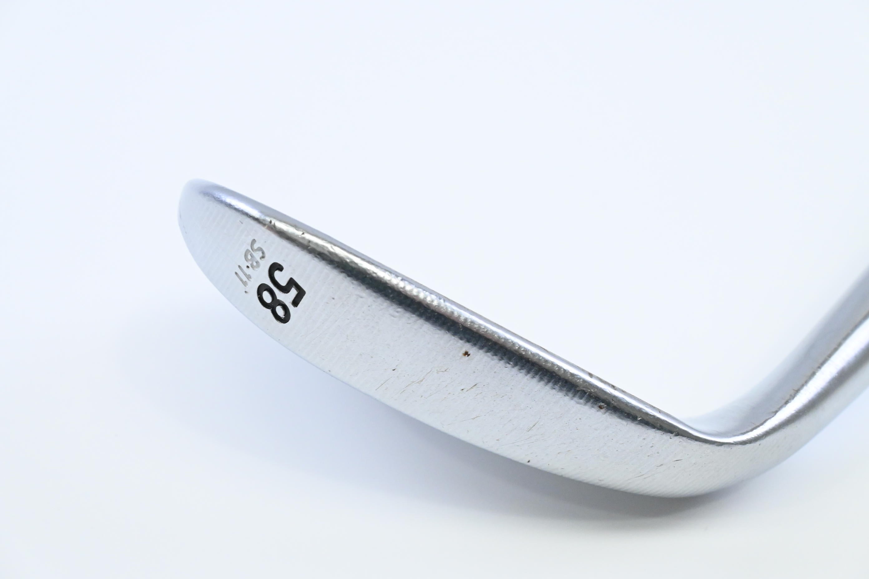 Taylormade Milled Grind 2 Lob Wedge / 58 Degree / Stiff Flex Dynamic Gold S200