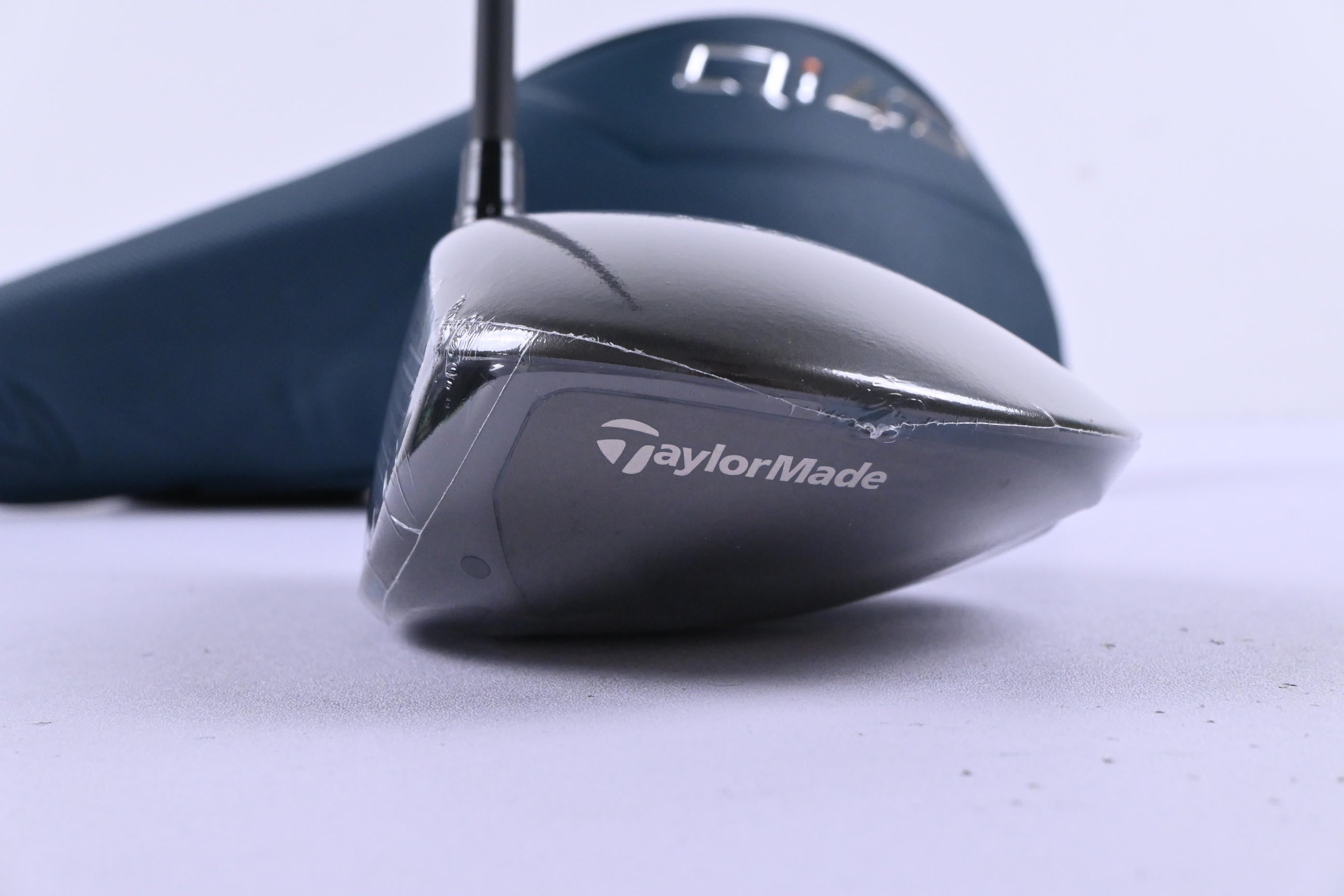 Left Hand Taylormade Qi4D LS Driver / 10.5 Degree / Regular Flex REAX 60 Shaft