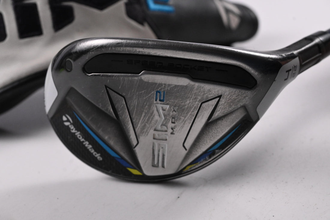 TaylorMade SIM2 Max #4 Hybrid / 22 Degree / Regular Flex Ventus Blue 6 Shaft