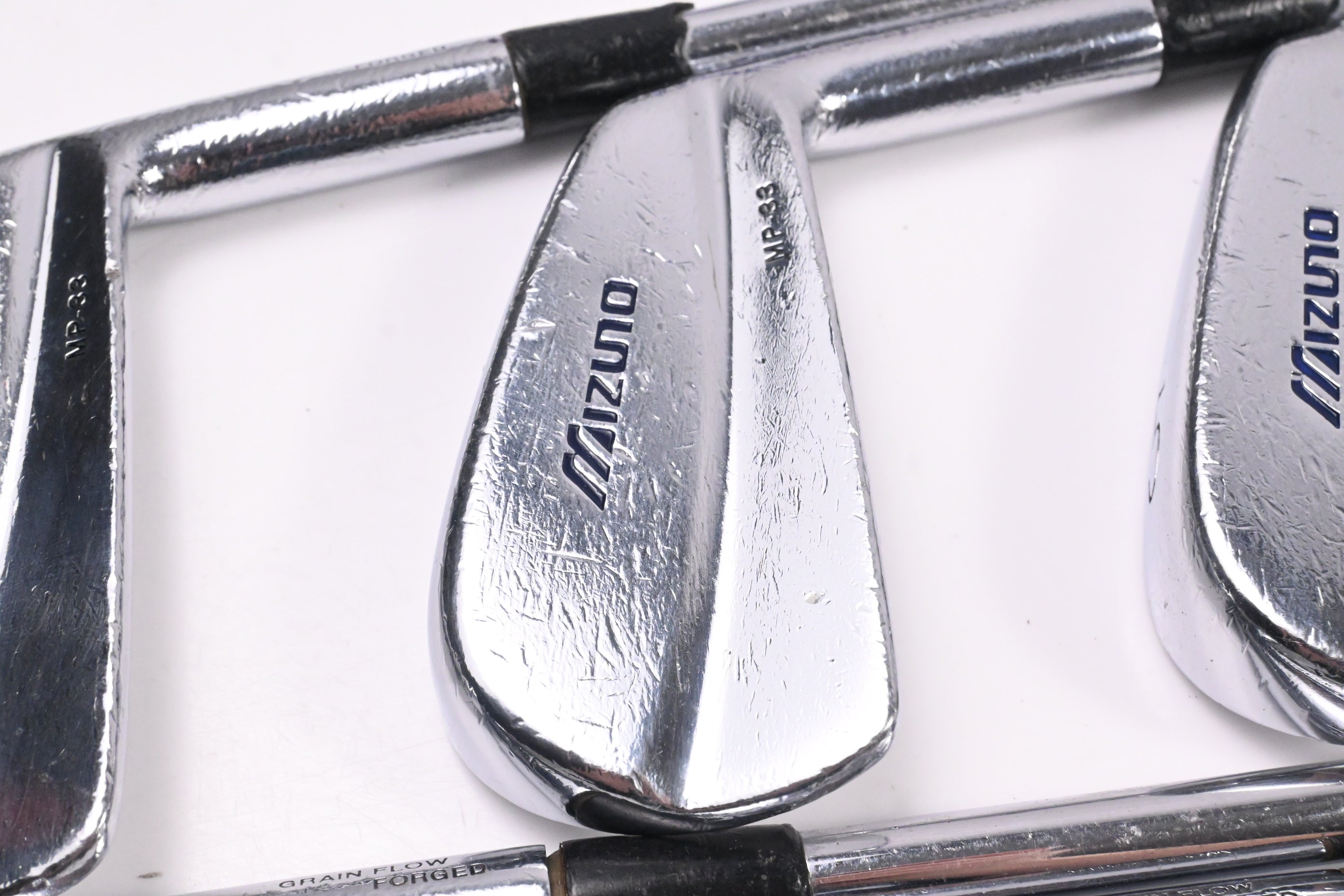 Mizuno MP-33 Irons / 3-PW / Stiff Flex Dynamic Gold S400 Shafts