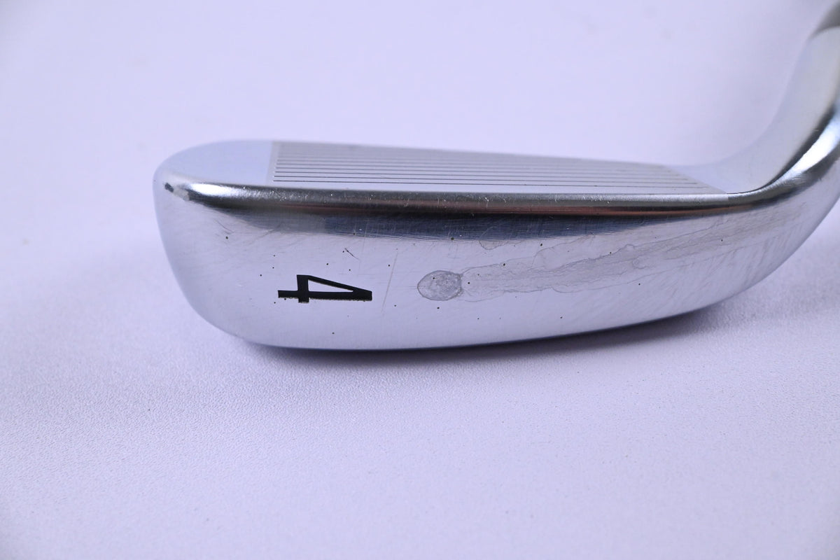 Cleveland 588 MT #4 Iron / 21 Degree / Regular Flex Cleveland Traction 85 Shaft