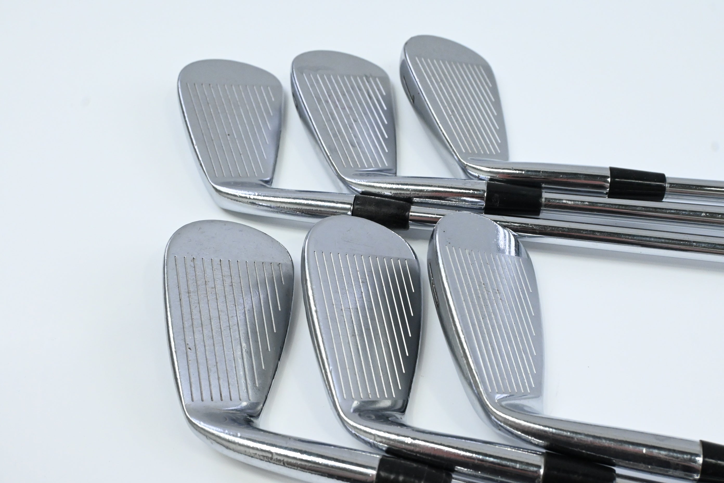 Titleist AP2 710/AP2 712 Combo Irons / 5-PW / Regular Flex Steel Shafts