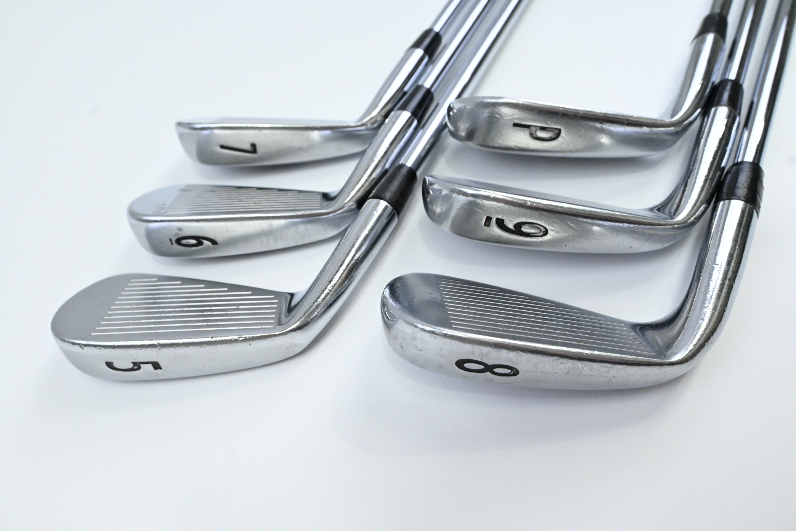 Titleist AP2 710/AP2 712 Combo Irons / 5-PW / Regular Flex Steel Shafts