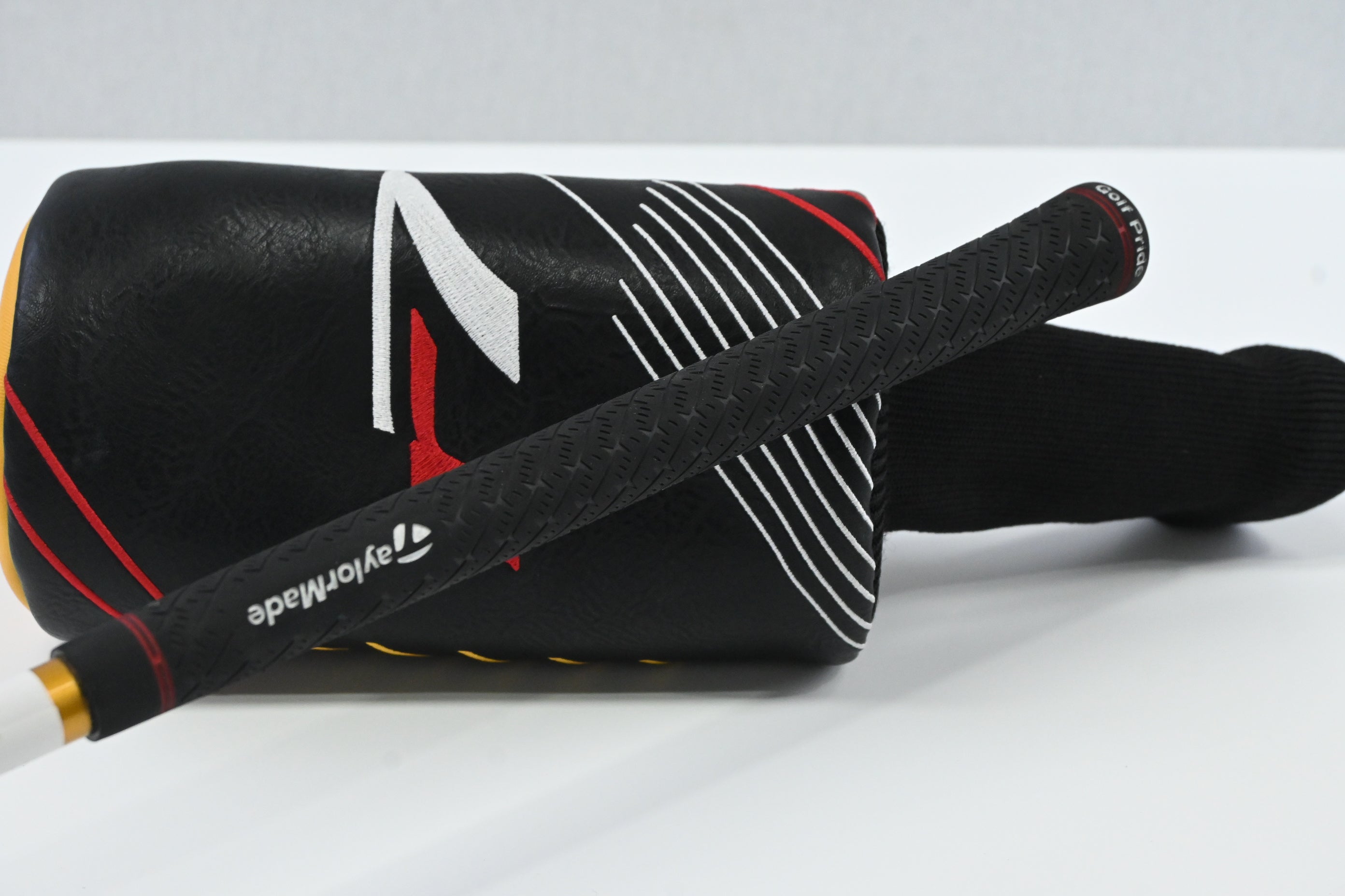 Taylormade R7 Quad Mini Driver / 11.5 Degree / Stiff Flex Fujikura Speeder 6