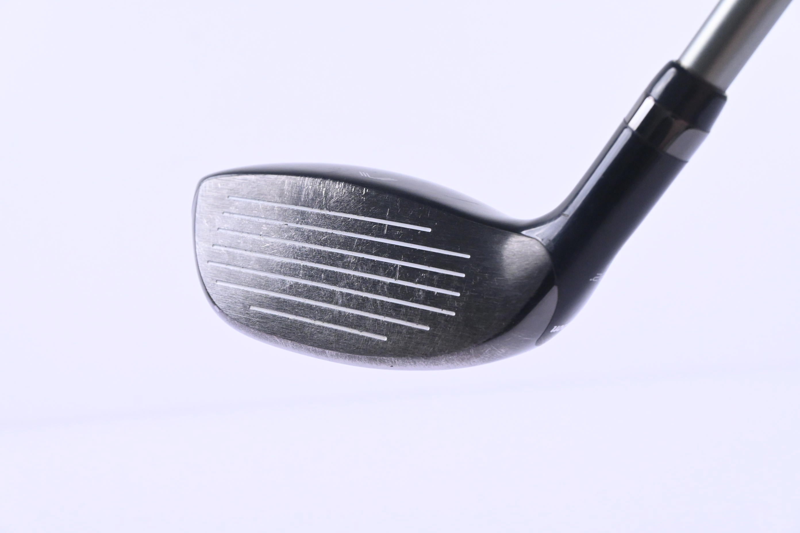 Wilson Staff D7 #4 Hybrid / 22 Degree / Regular Flex UST Mamiya Recoil 460 Shaft